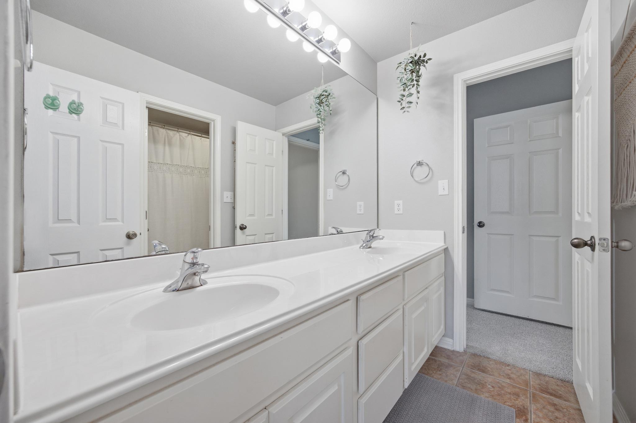 2204 Rio Mesa Dr, Austin, TX 78732