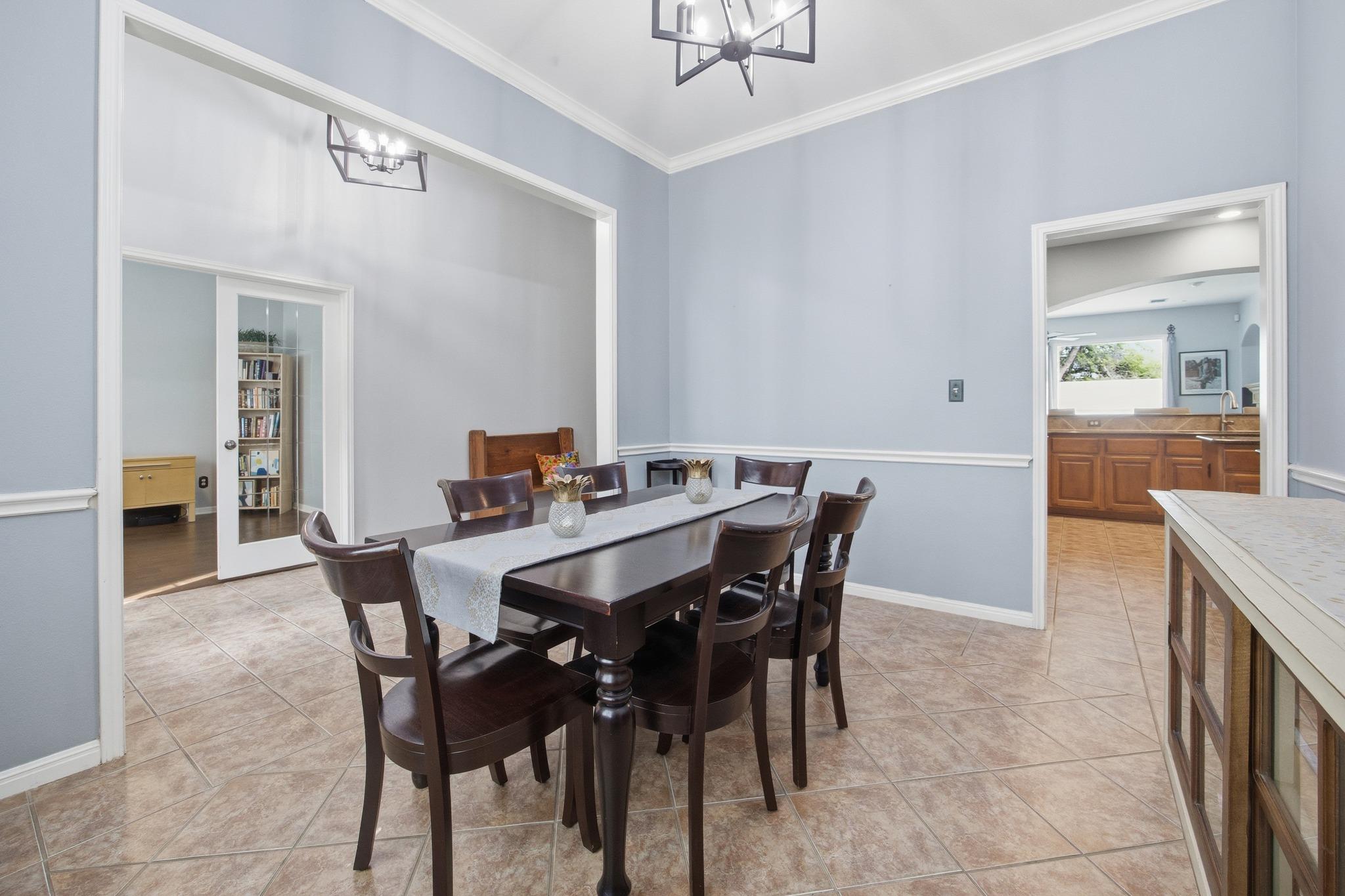 2204 Rio Mesa Dr, Austin, TX 78732