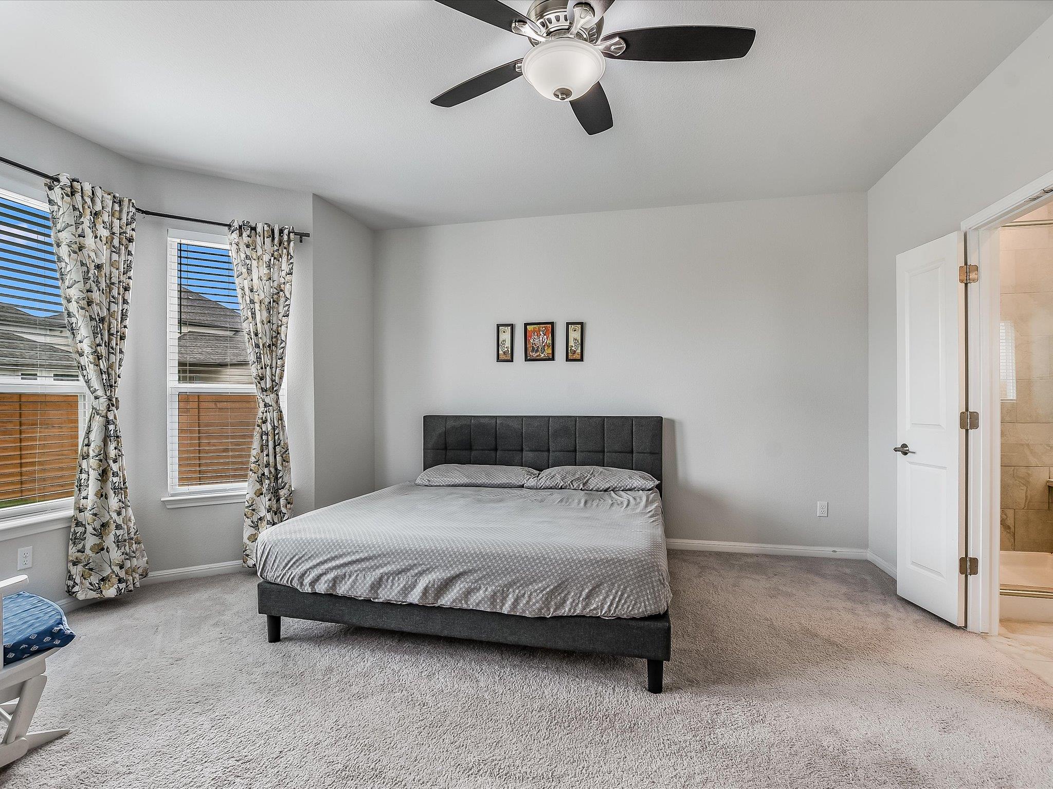 512 Voyage Trce, Leander, TX 78641