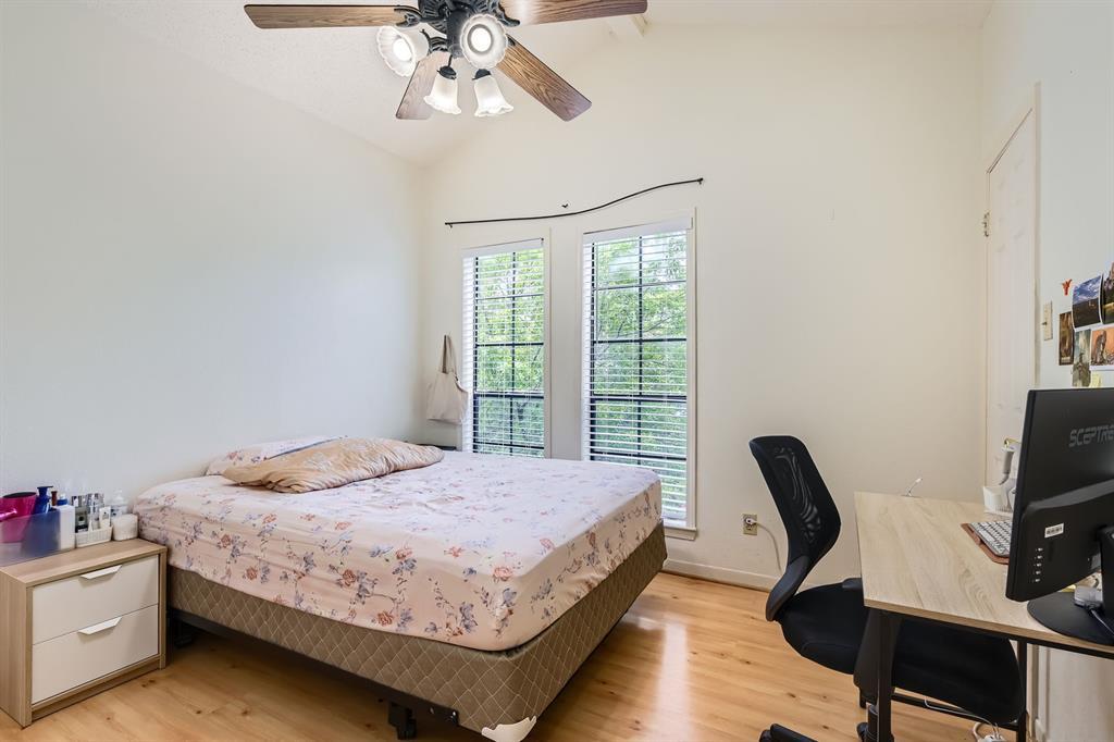 711 W 21st St # 302, Austin, TX 78705