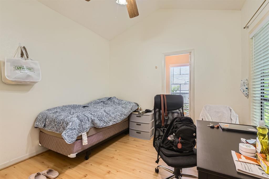 711 W 21st St # 302, Austin, TX 78705