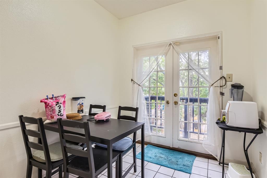 711 W 21st St # 302, Austin, TX 78705