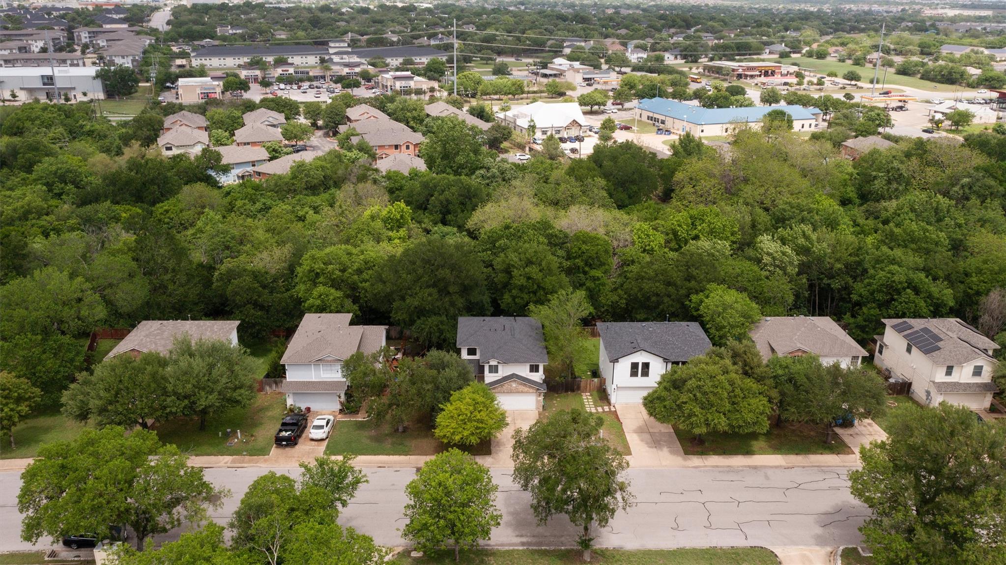 1454 David Curry Dr, Round Rock, TX 78664