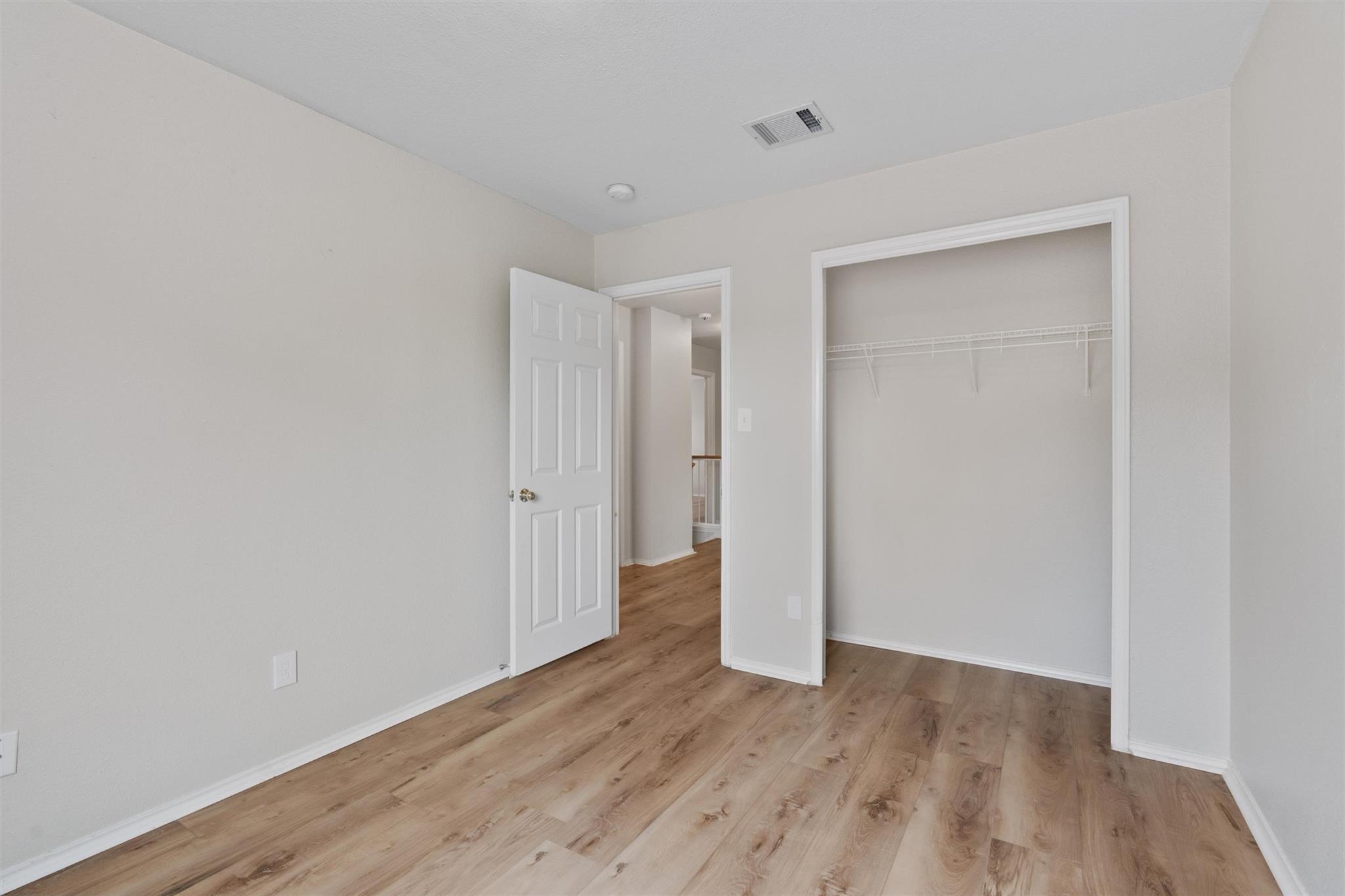 1454 David Curry Dr, Round Rock, TX 78664