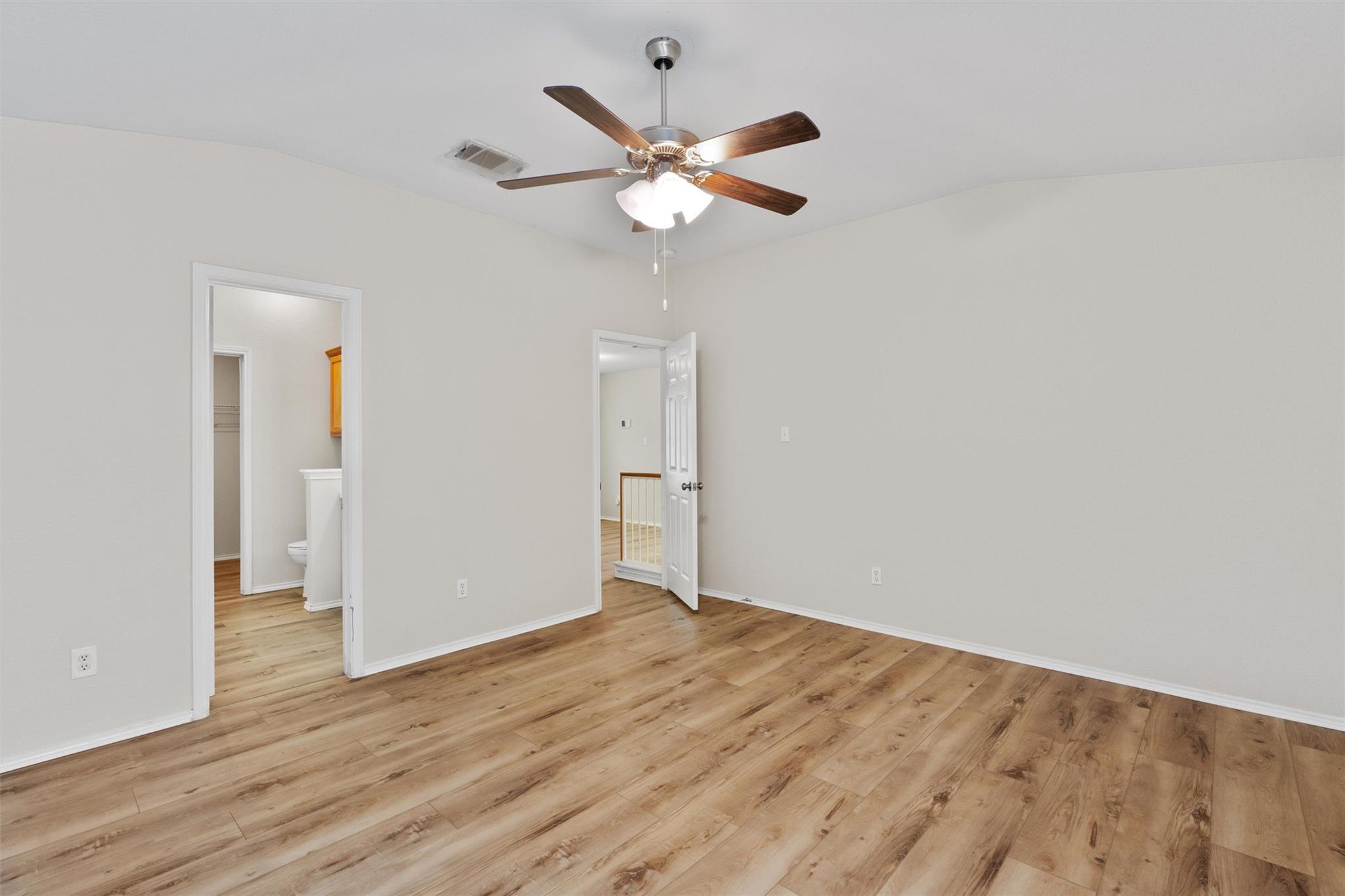 1454 David Curry Dr, Round Rock, TX 78664