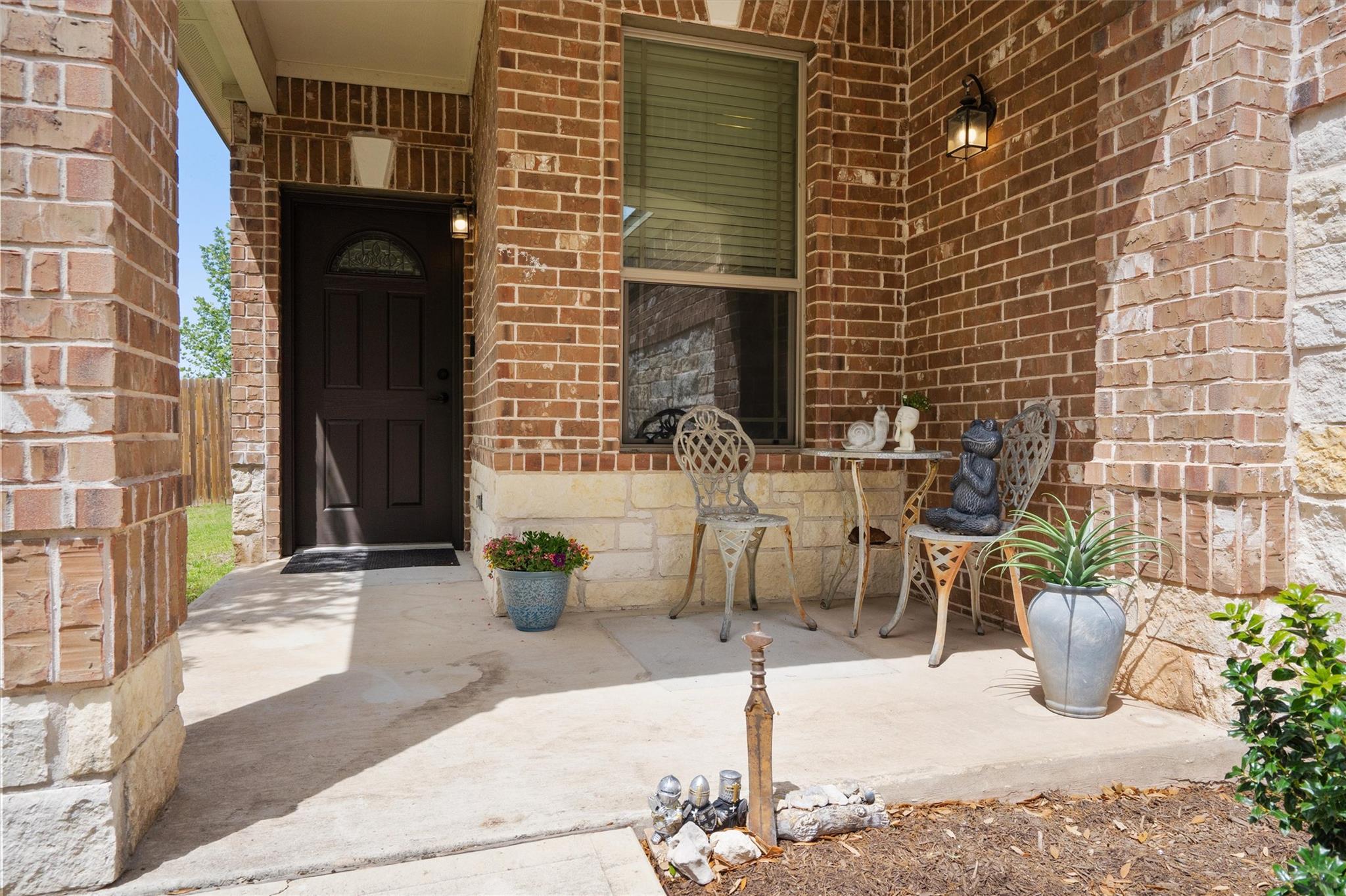 8824 Stambourne St, Austin, TX 78747