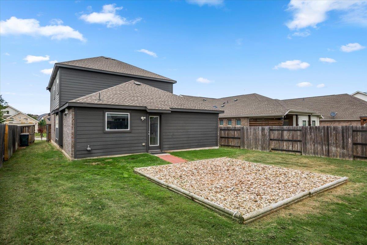 321 Buffalo View Ln, Georgetown, TX 78628