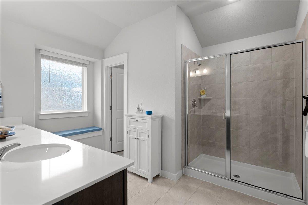 321 Buffalo View Ln, Georgetown, TX 78628