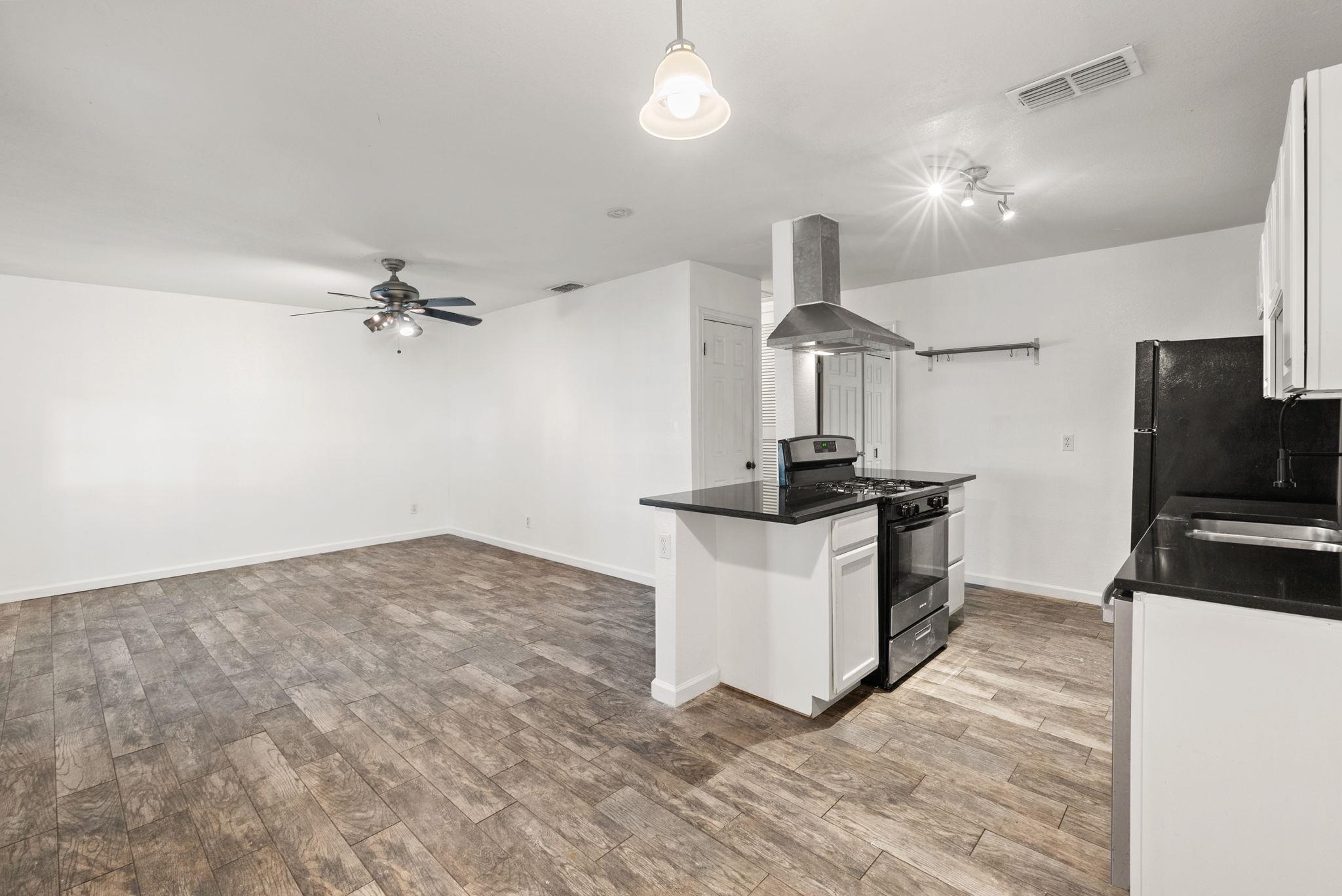 5803 Wellington Dr # B, Austin, TX 78723