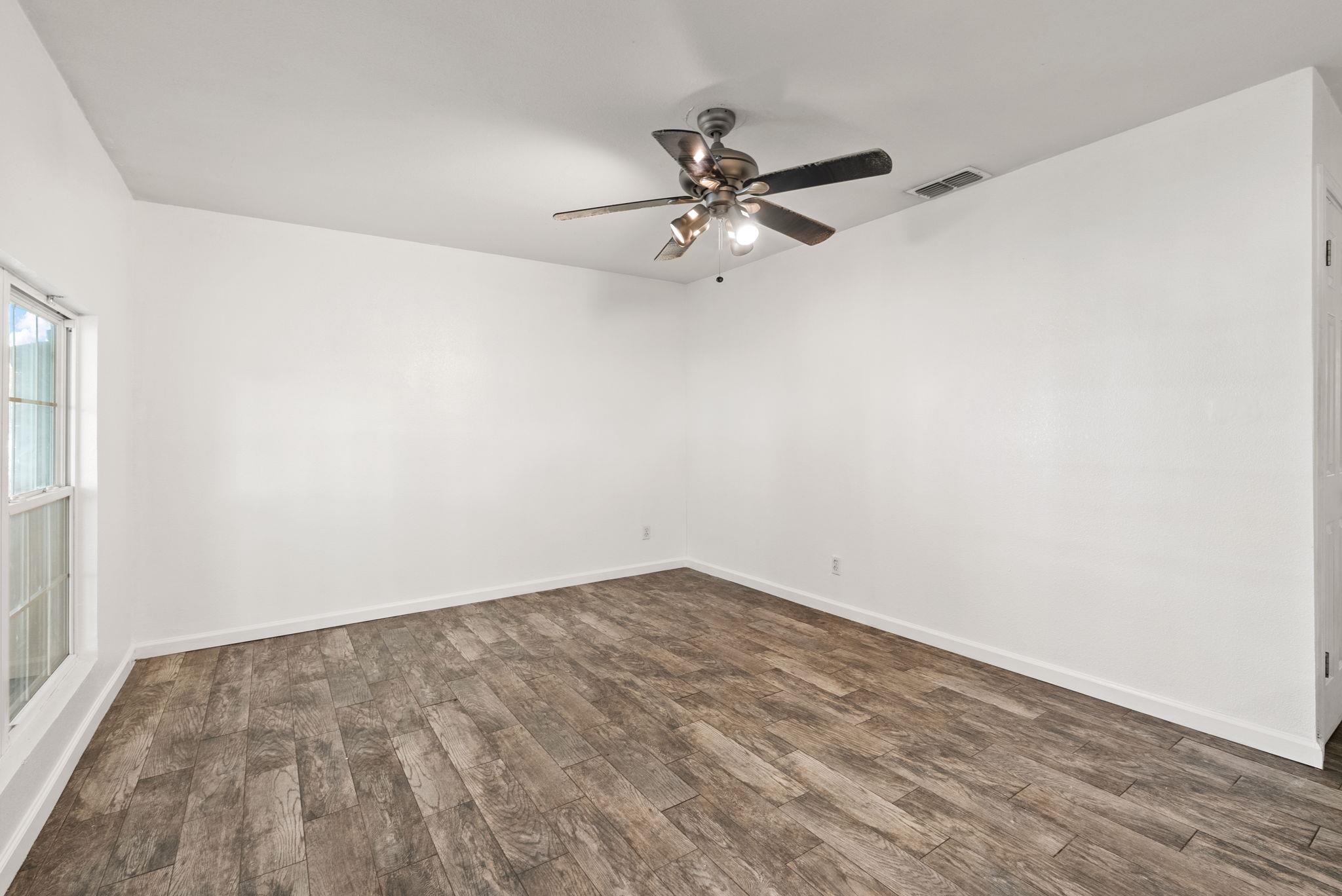 5803 Wellington Dr # B, Austin, TX 78723