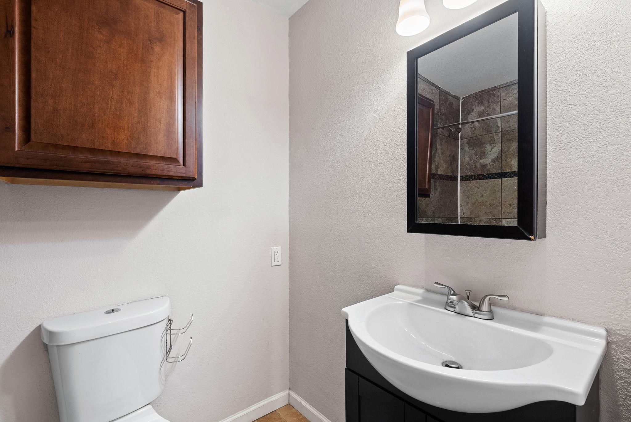 5803 Wellington Dr # B, Austin, TX 78723