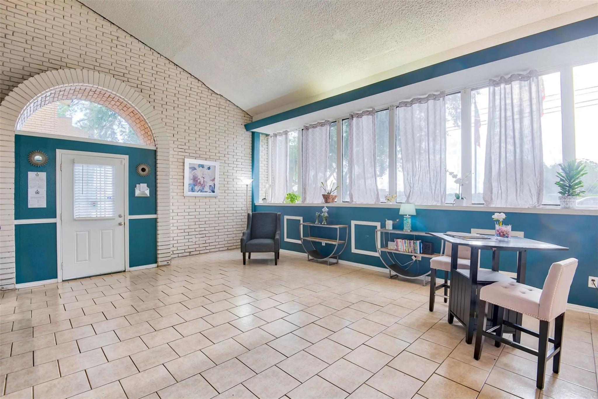 4343 Shaver St # 125, Pasadena, TX 77504