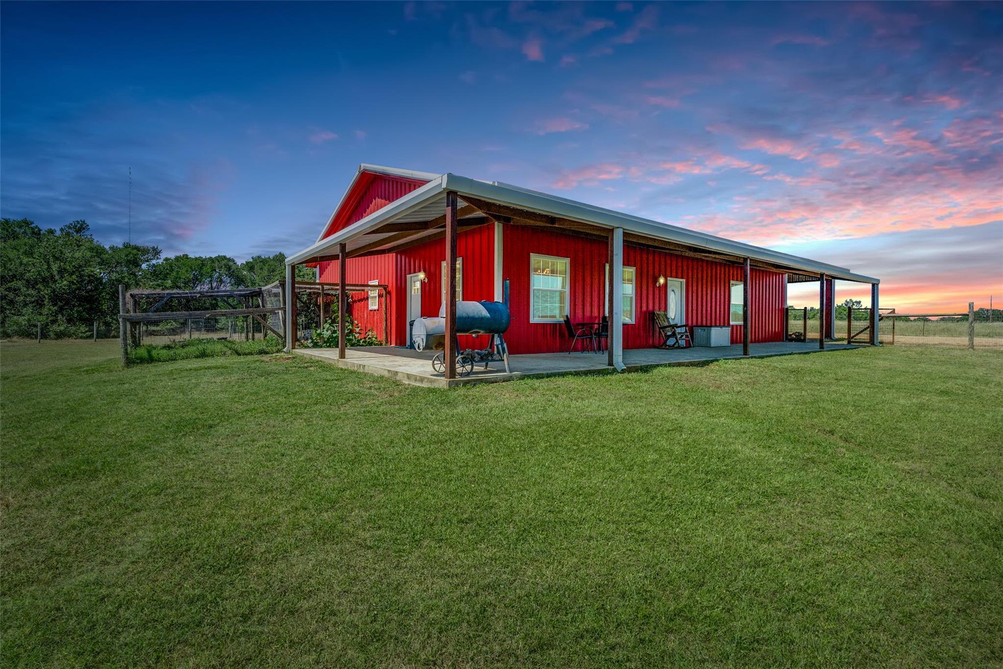 1745 County Road 103, Paige, TX 78659