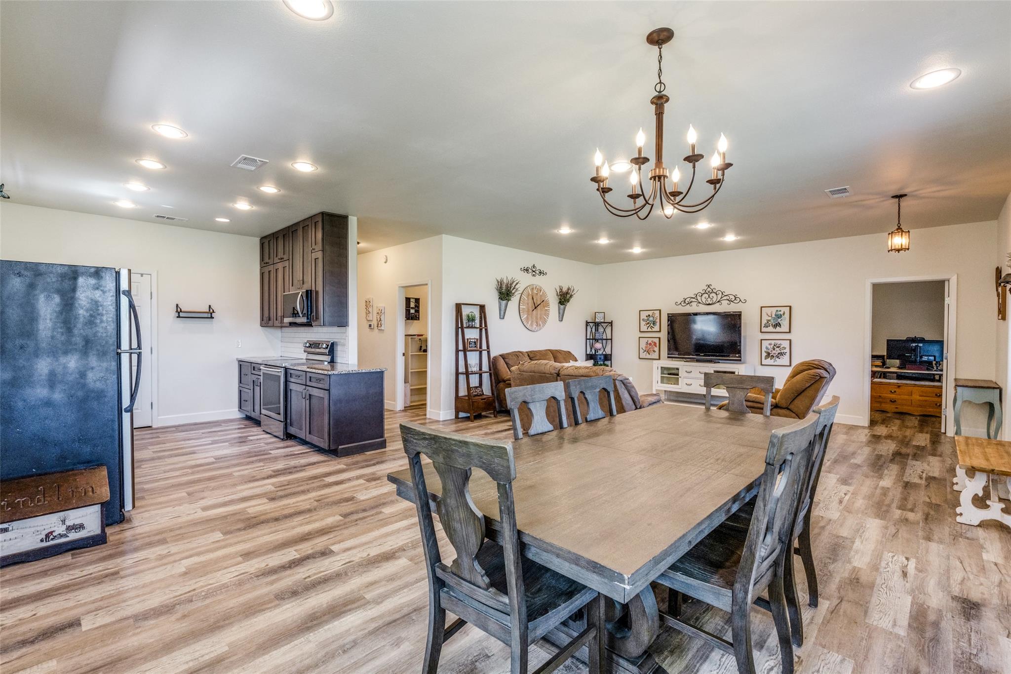 1745 County Road 103, Paige, TX 78659