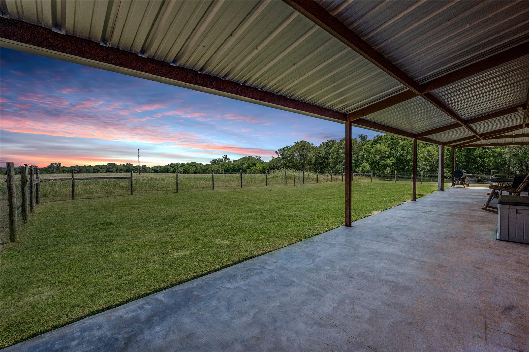 1745 County Road 103, Paige, TX 78659
