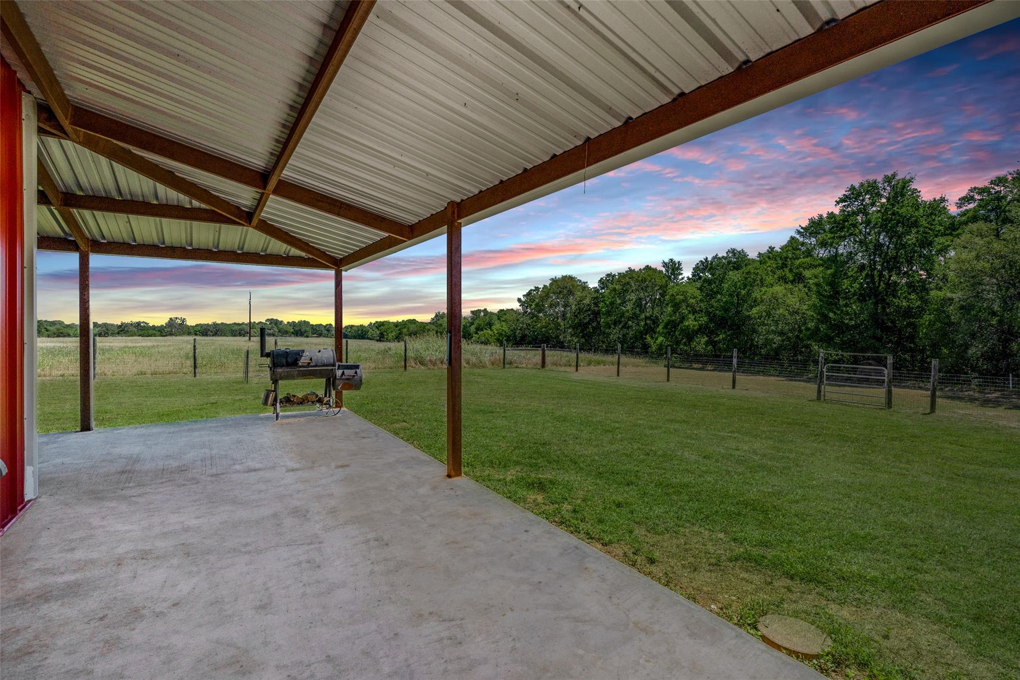 1745 County Road 103, Paige, TX 78659