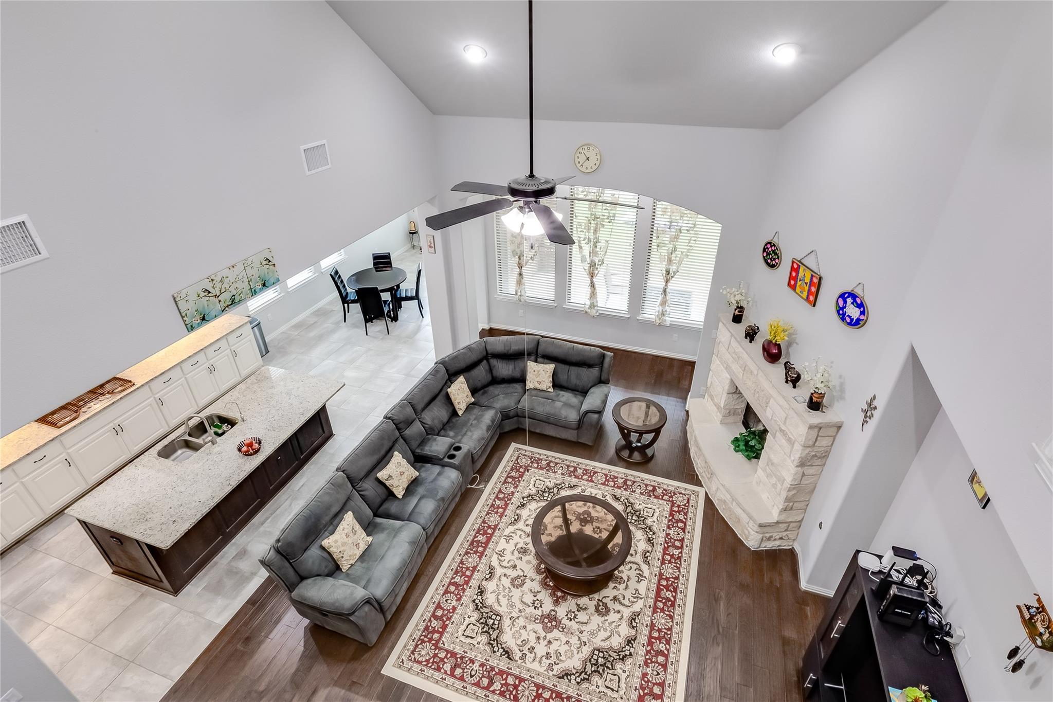204 Lady Bird Ln, Georgetown, TX 78628