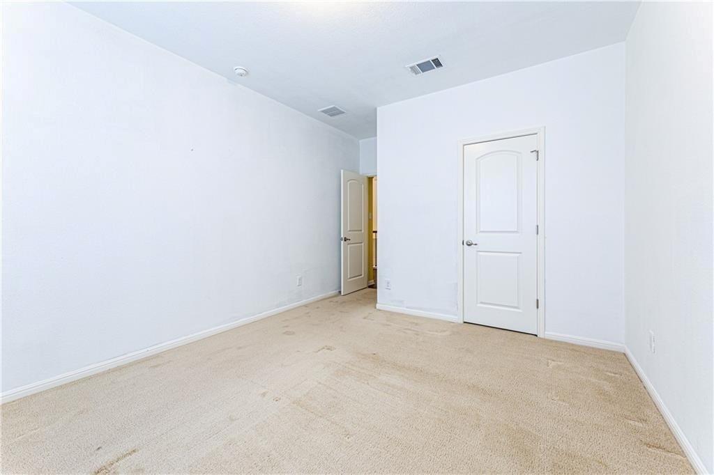 11400 W Parmer Ln # 34, Cedar Park, TX 78613