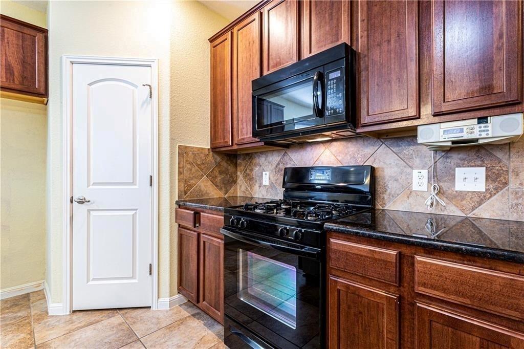 11400 W Parmer Ln # 34, Cedar Park, TX 78613