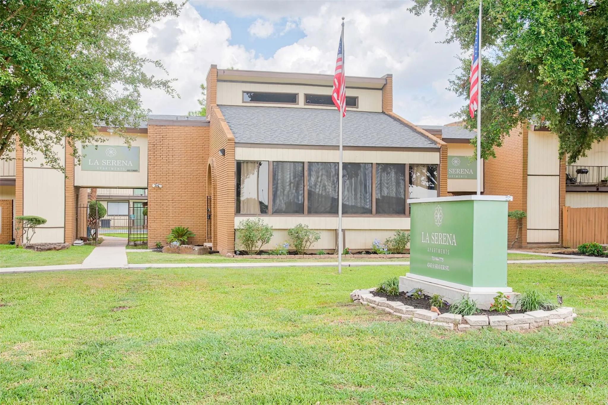 4343 Shaver St # 1002, Pasadena, TX 77504