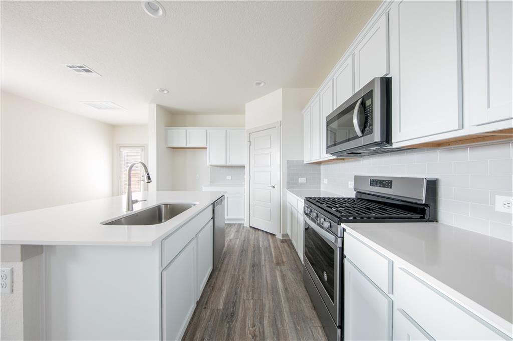 101 Parryi Cv, Leander, TX 78641