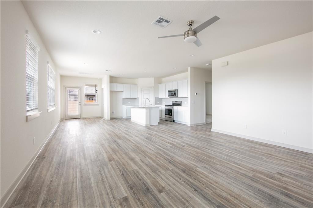 101 Parryi Cv, Leander, TX 78641