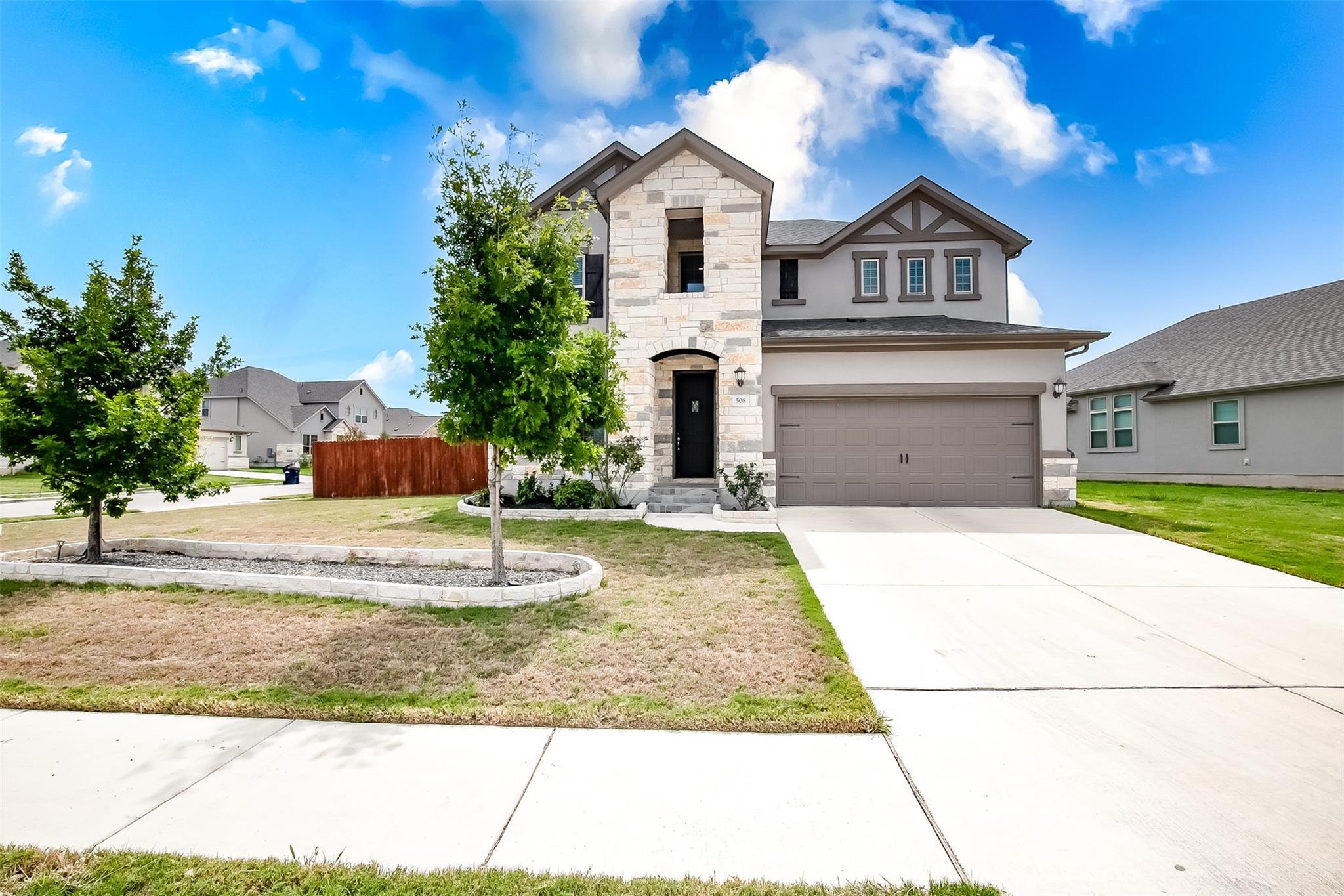 508 Middle Brook Dr, Leander, TX 78641