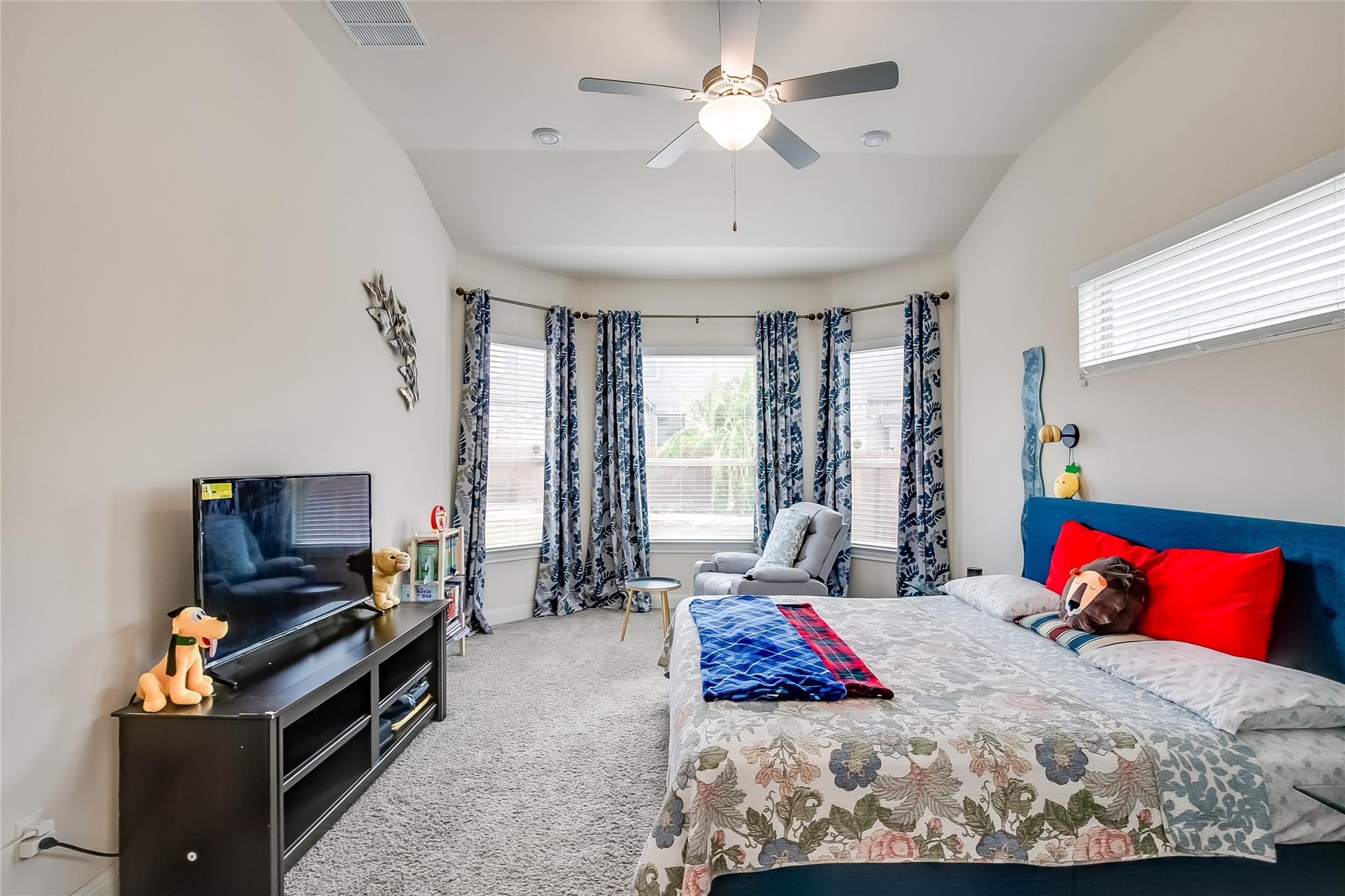 508 Middle Brook Dr, Leander, TX 78641