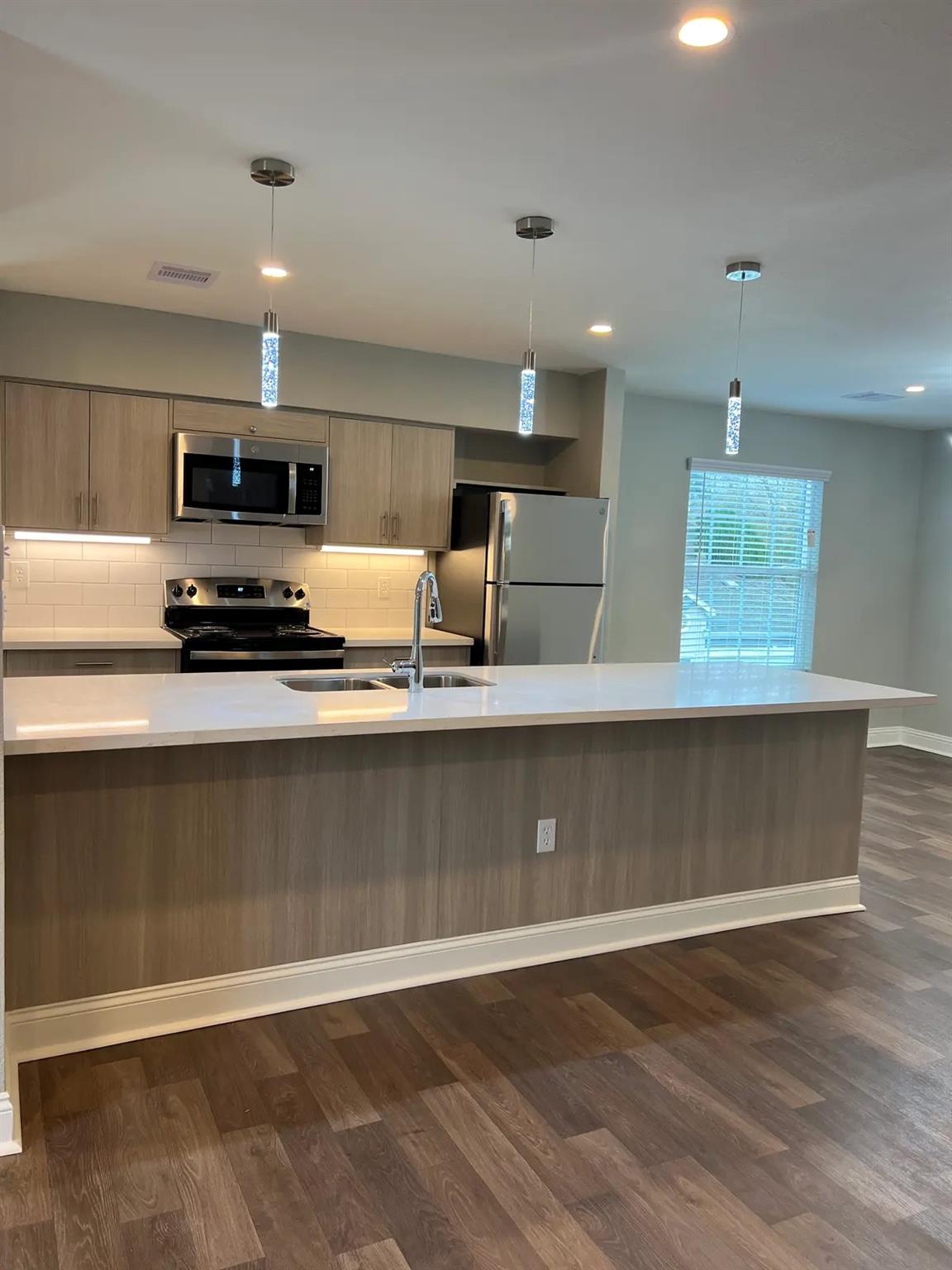 8003 Woodway Dr # 107, Houston, TX 77063