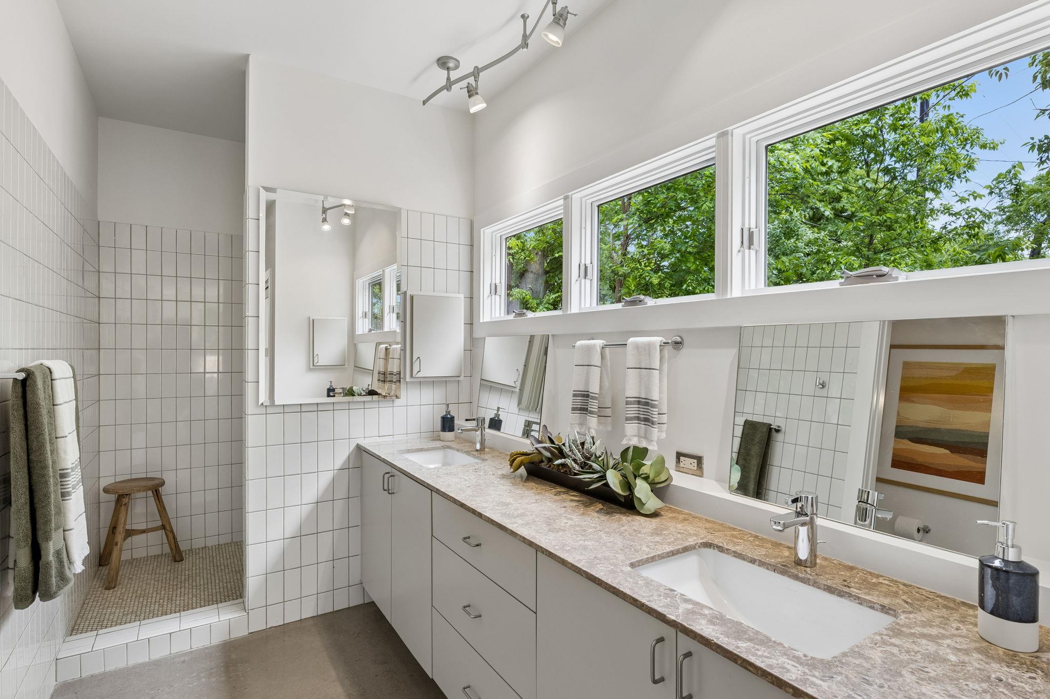 5305 Guadalupe St # A, Austin, TX 78751