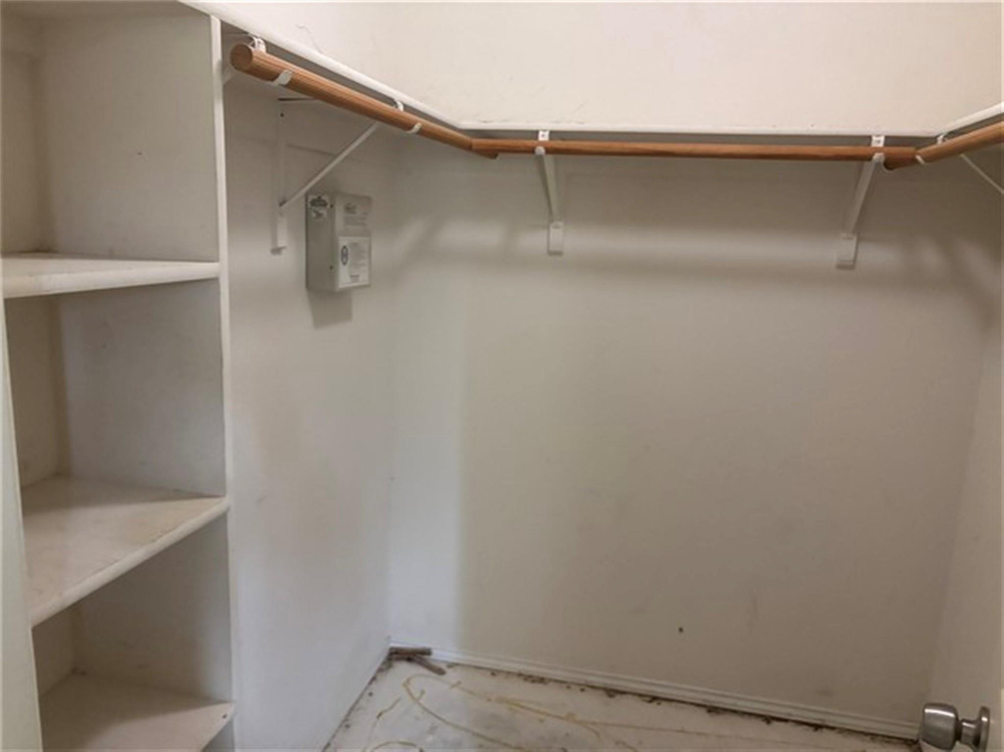 12828 Starbrimson Trl, Elgin, TX 78621