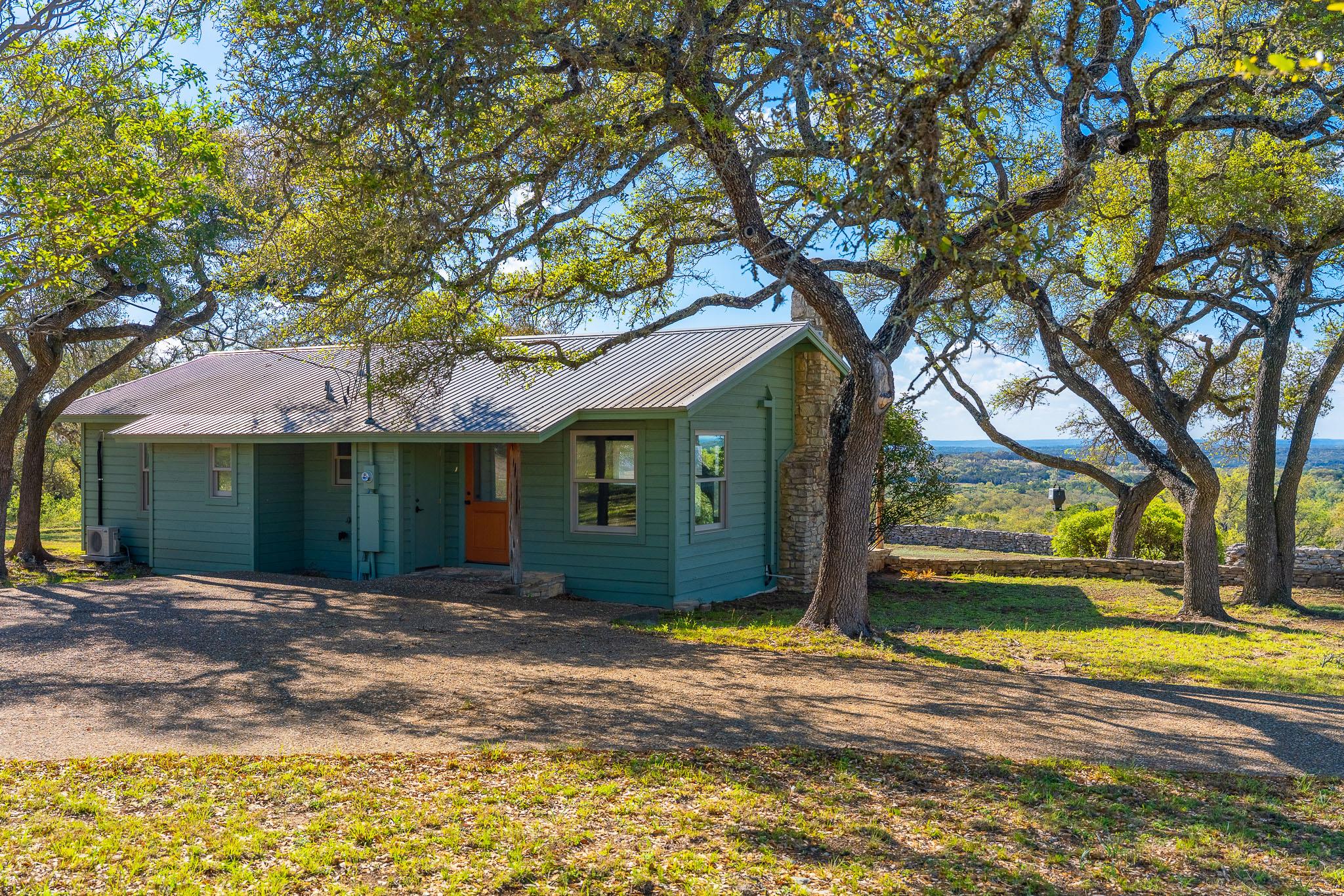 1100 Pump Station Rd, Wimberley, TX 78676