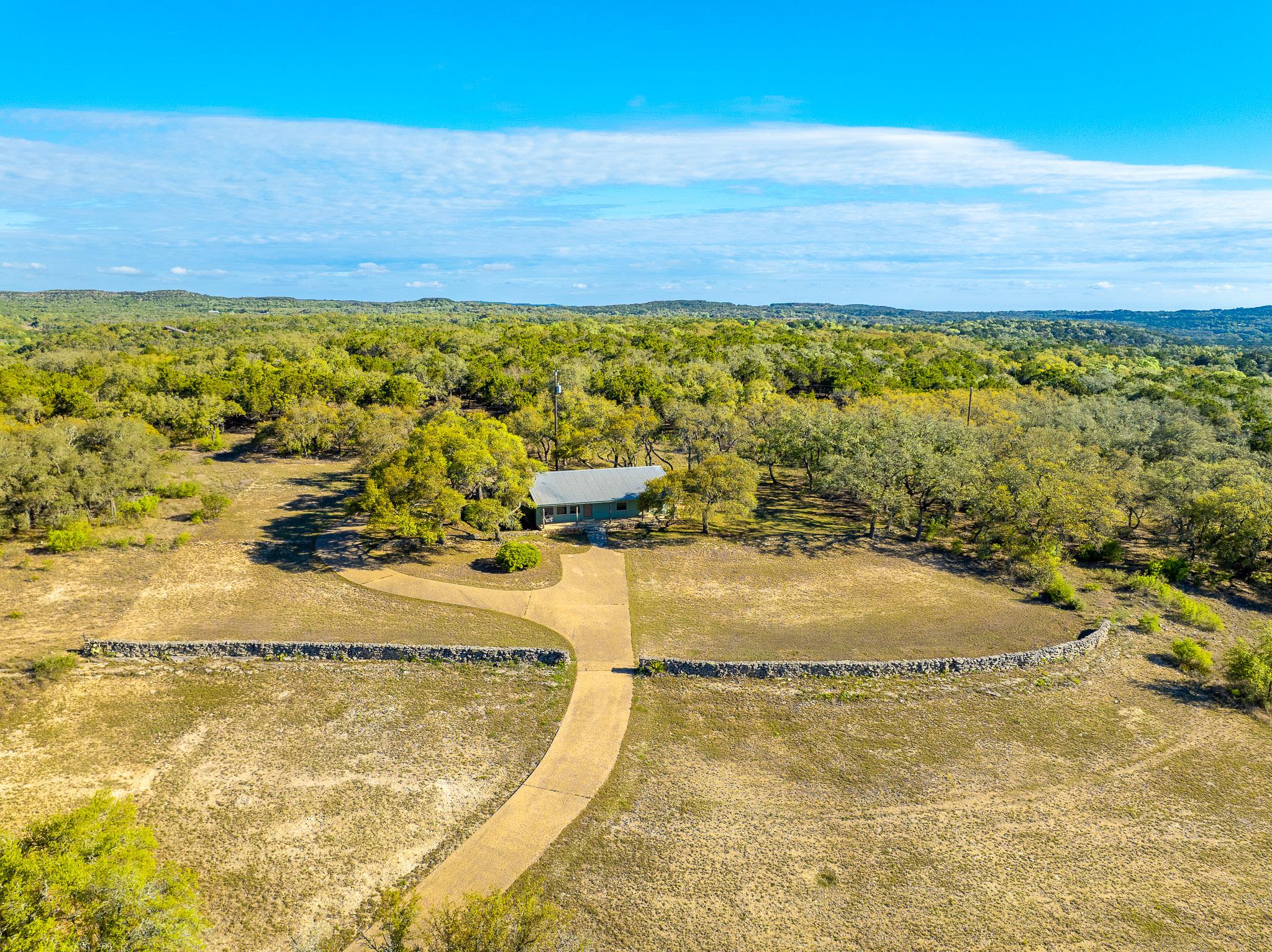 1100 Pump Station Rd, Wimberley, TX 78676