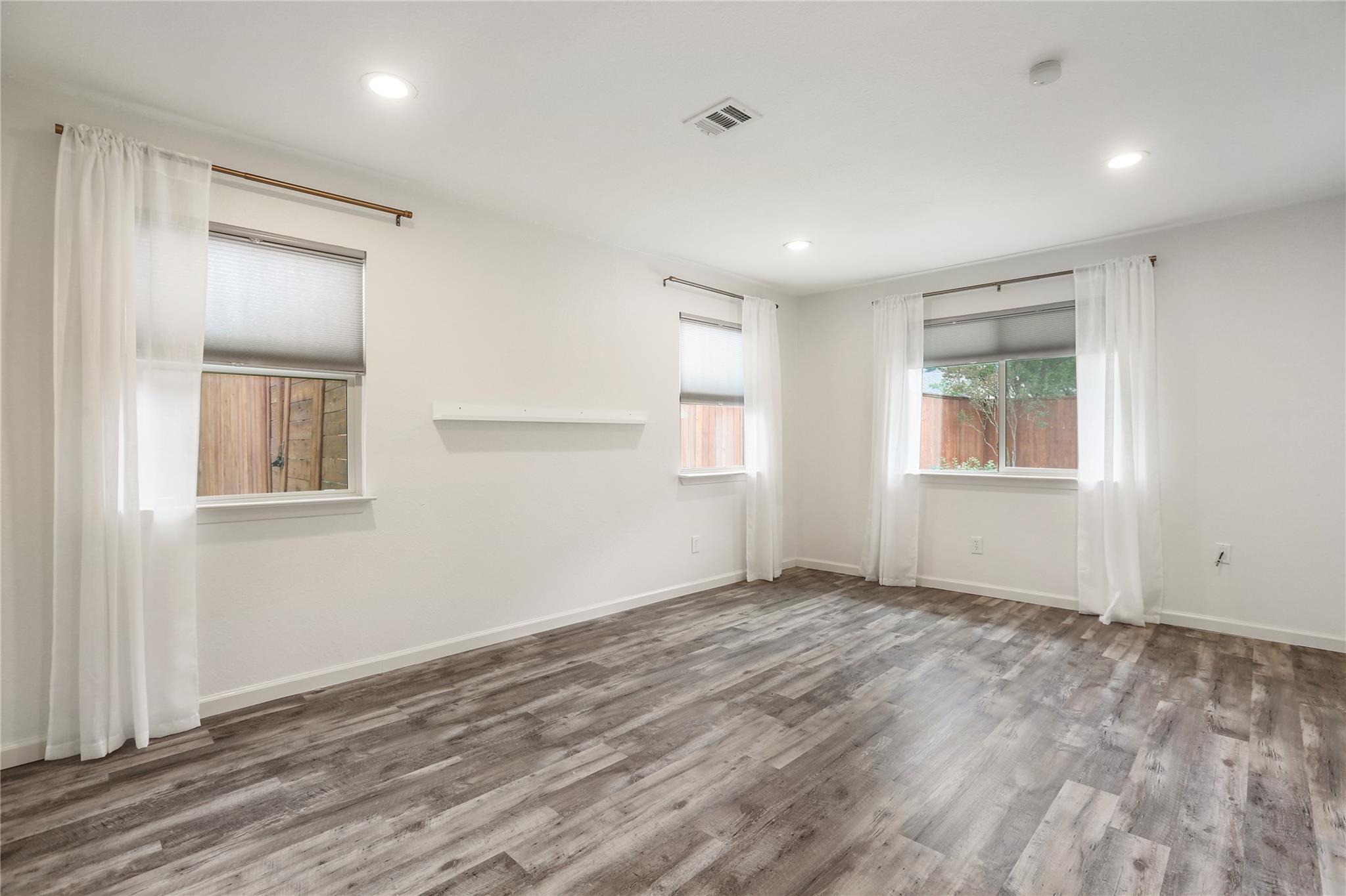 4302 Everest Ln, Austin, TX 78727