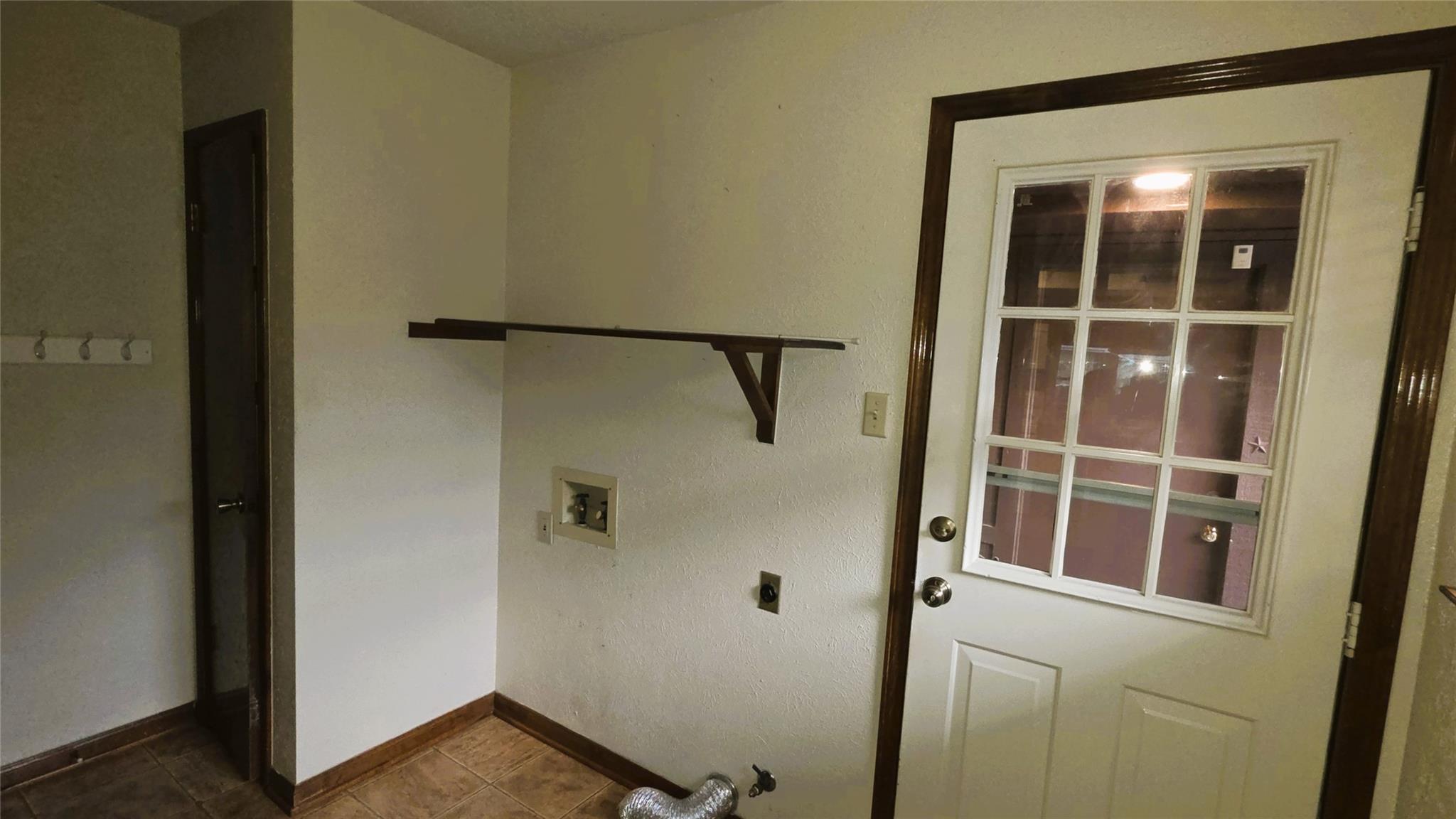 5609 WAGON TRAIN Rd, Austin, TX 78749