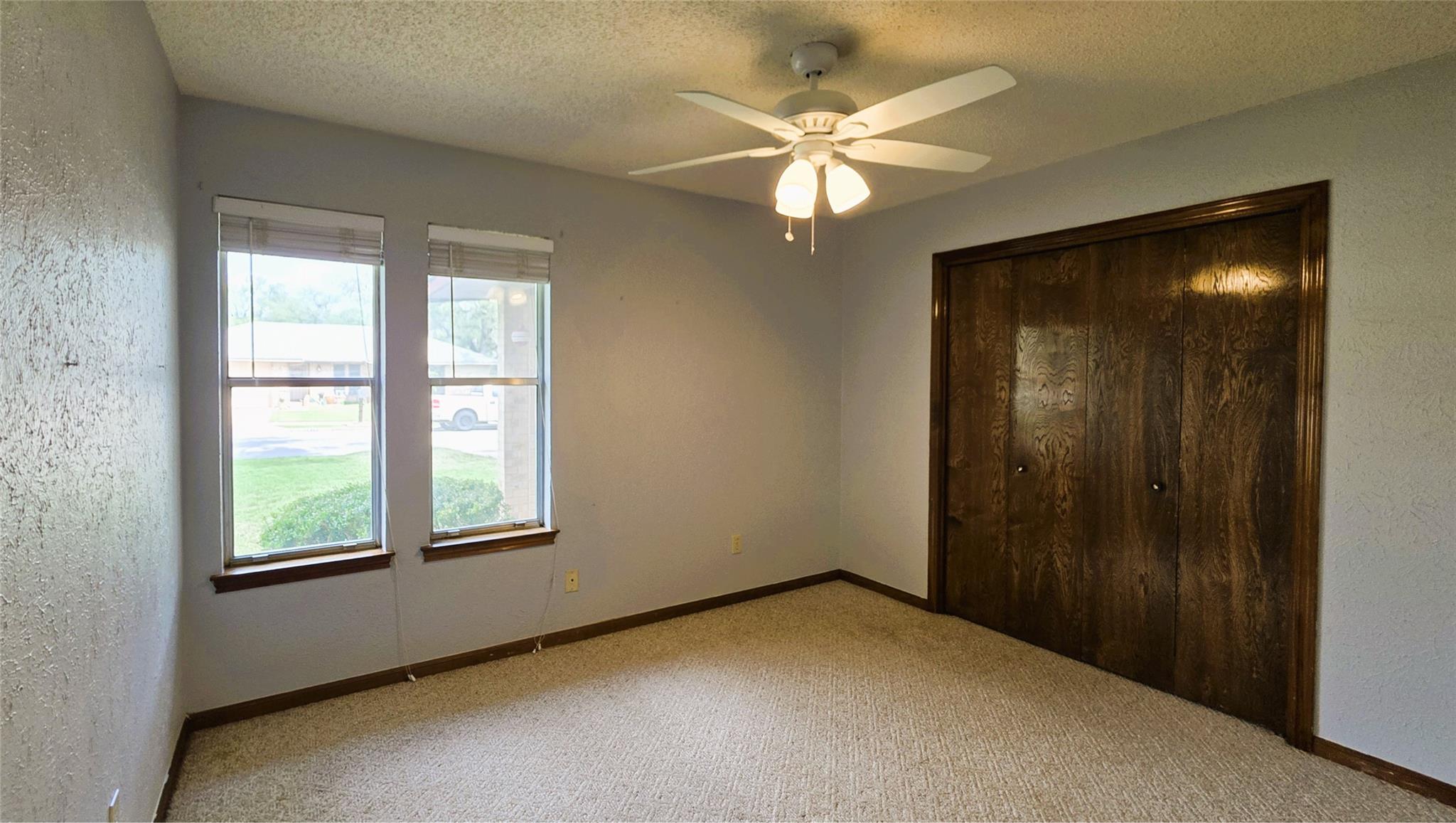 5609 WAGON TRAIN Rd, Austin, TX 78749