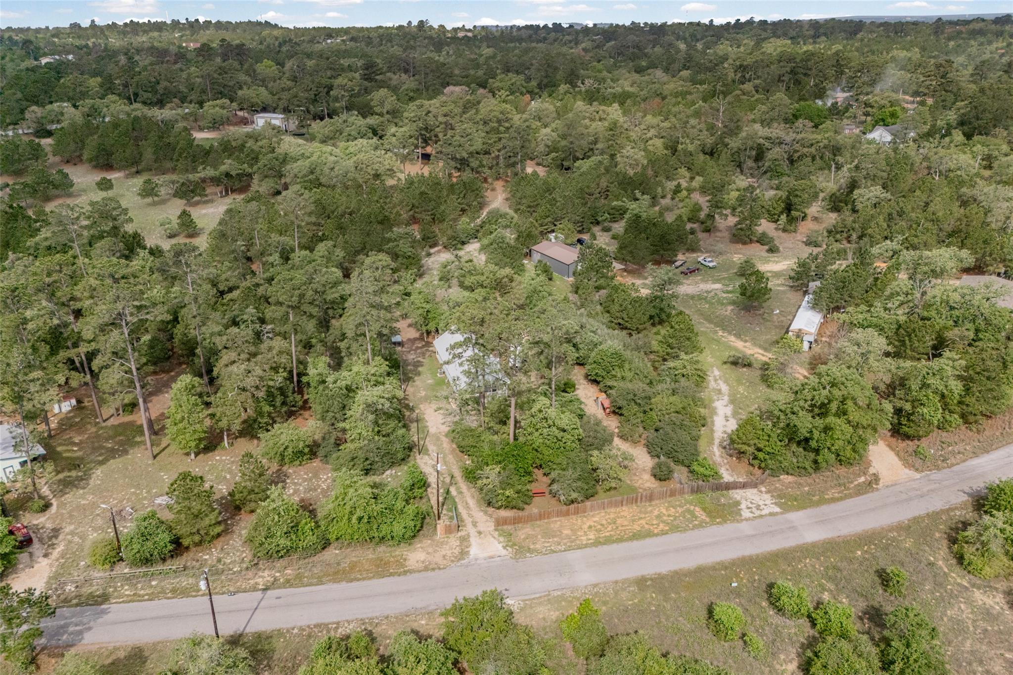 198 W Kelley Rd, Bastrop, TX 78602
