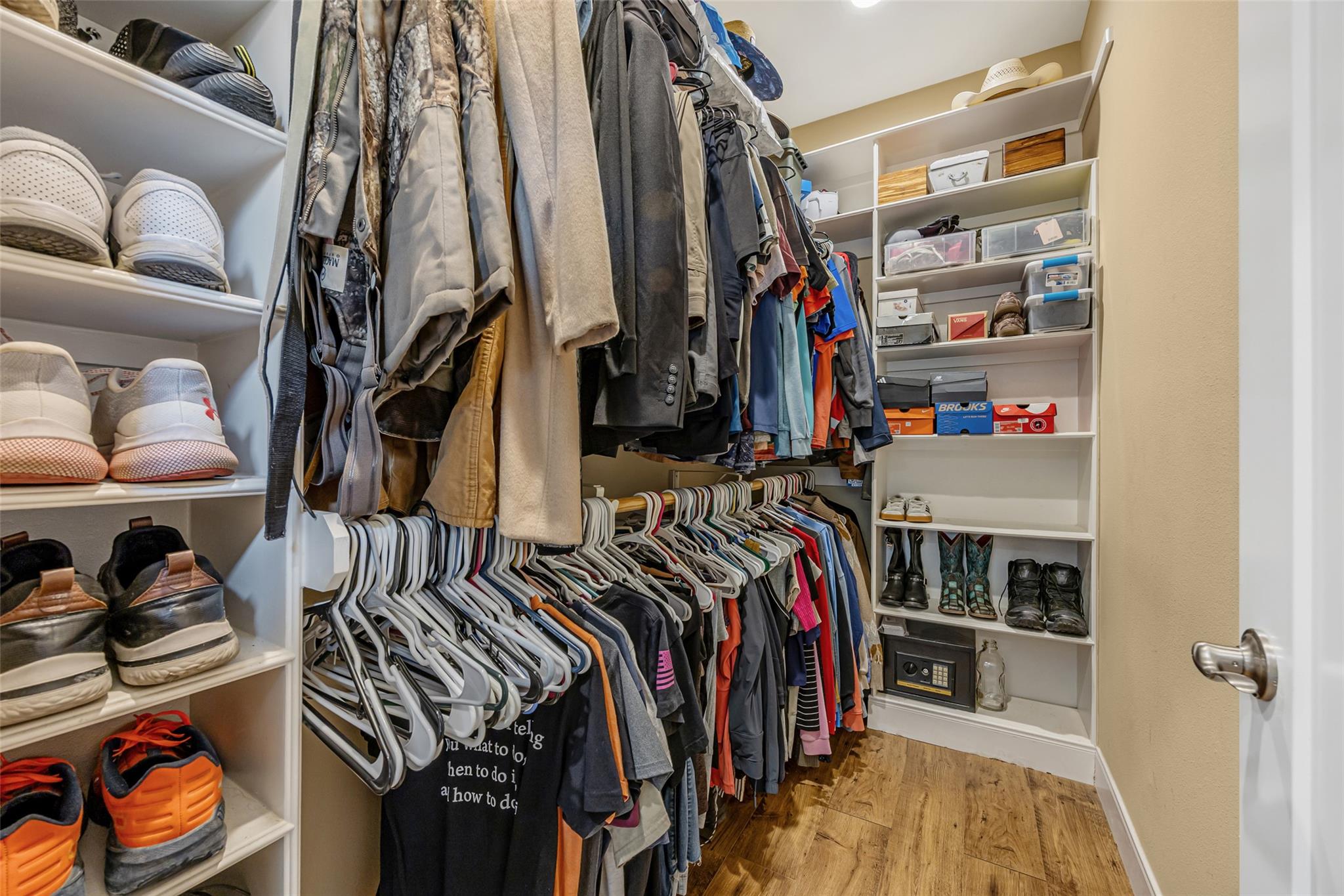 198 W Kelley Rd, Bastrop, TX 78602