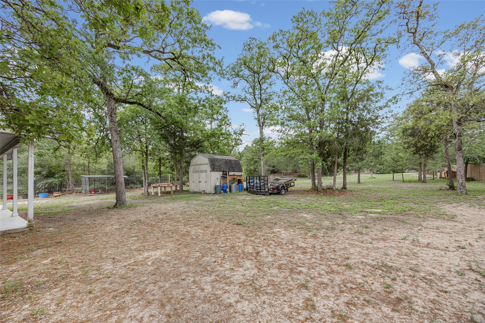 198 W Kelley Rd, Bastrop, TX 78602