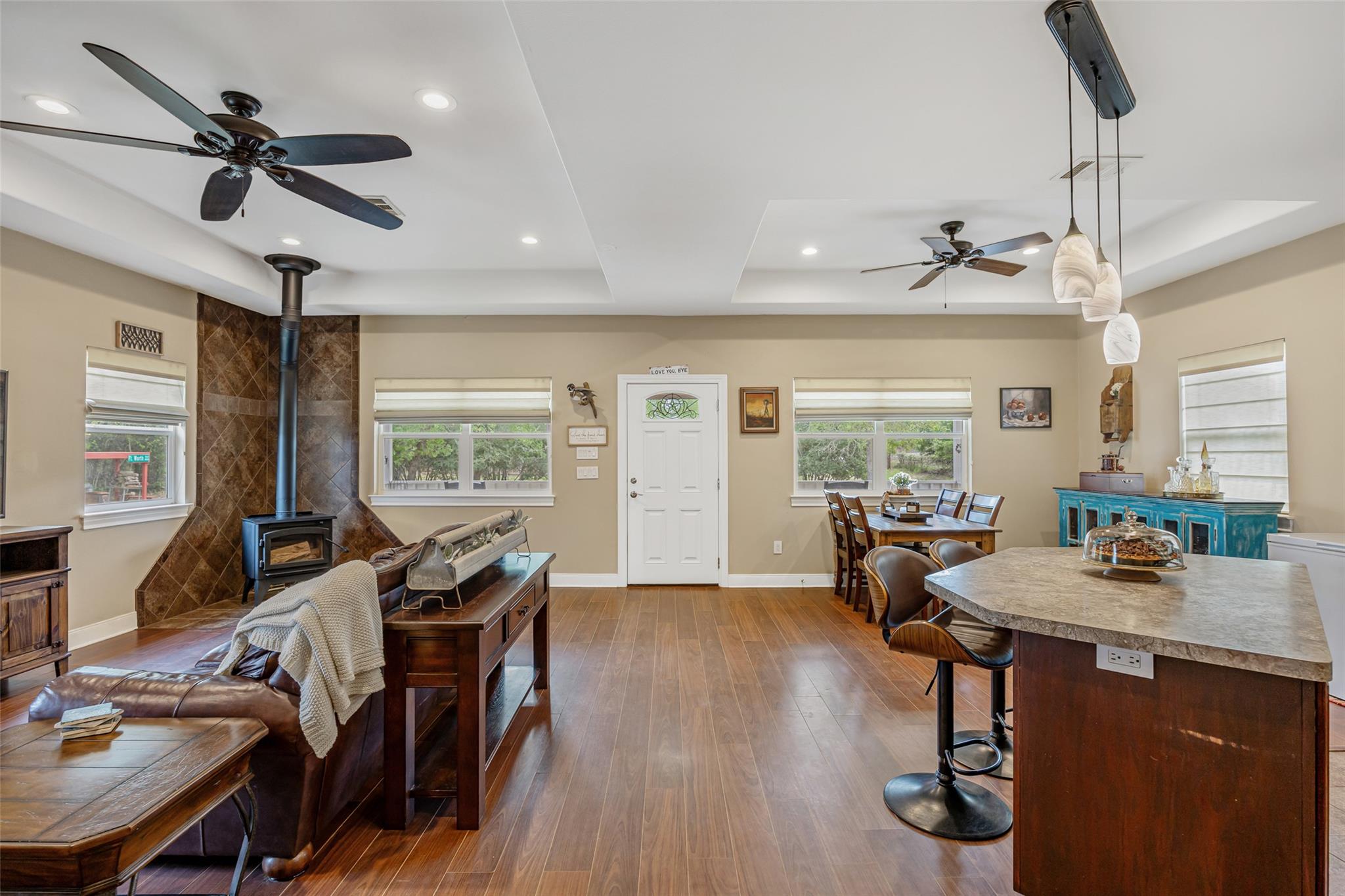 198 W Kelley Rd, Bastrop, TX 78602