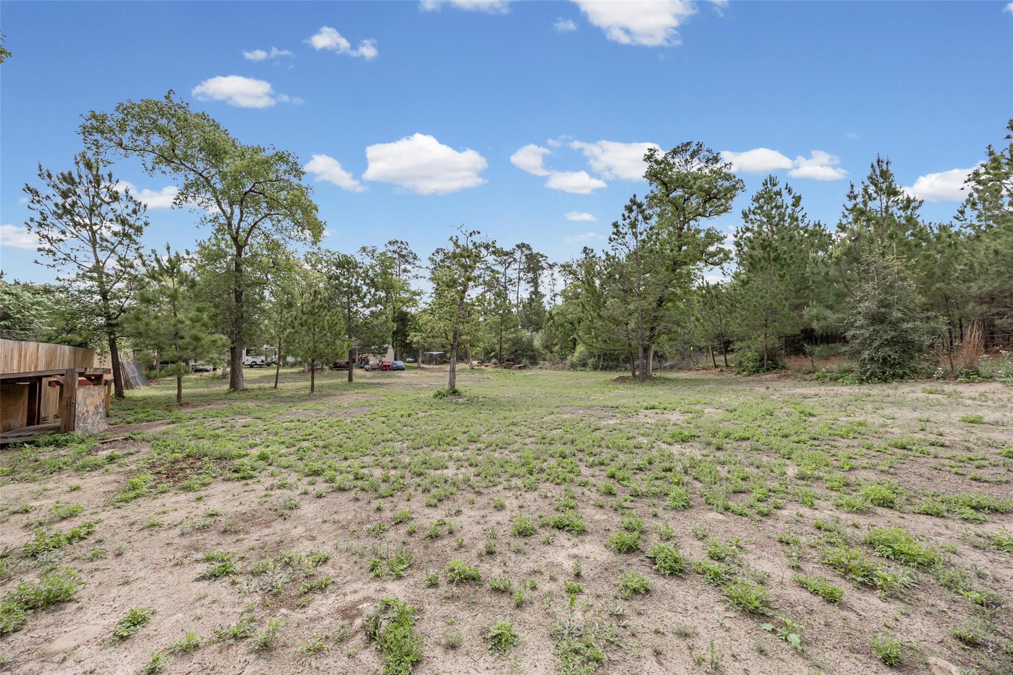 198 W Kelley Rd, Bastrop, TX 78602