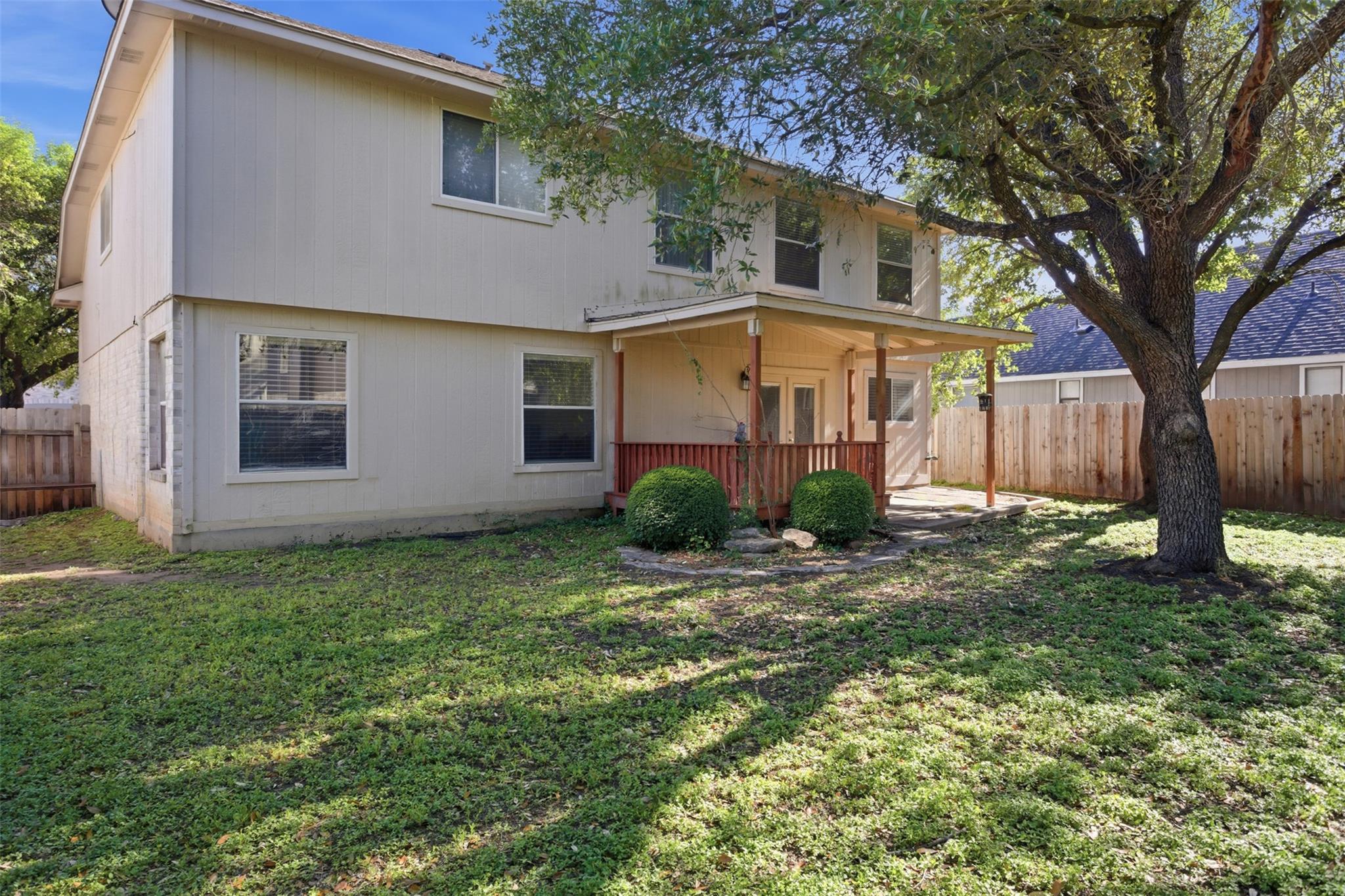 2106 Logan Dr, Round Rock, TX 78664