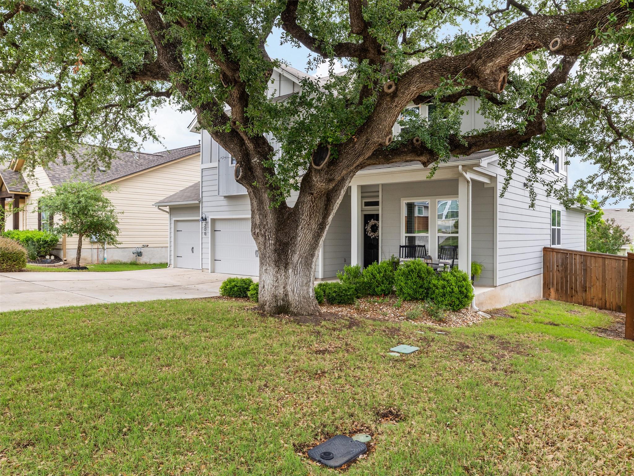 206 Orchard Park Dr, Liberty Hill, TX 78642