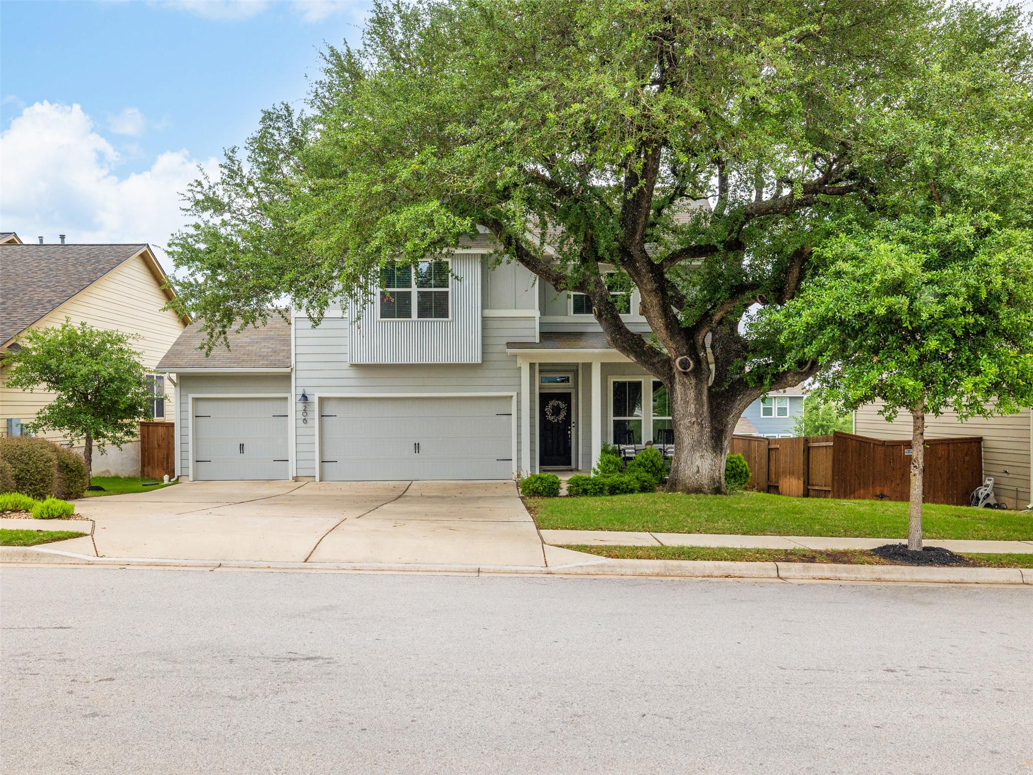206 Orchard Park Dr, Liberty Hill, TX 78642