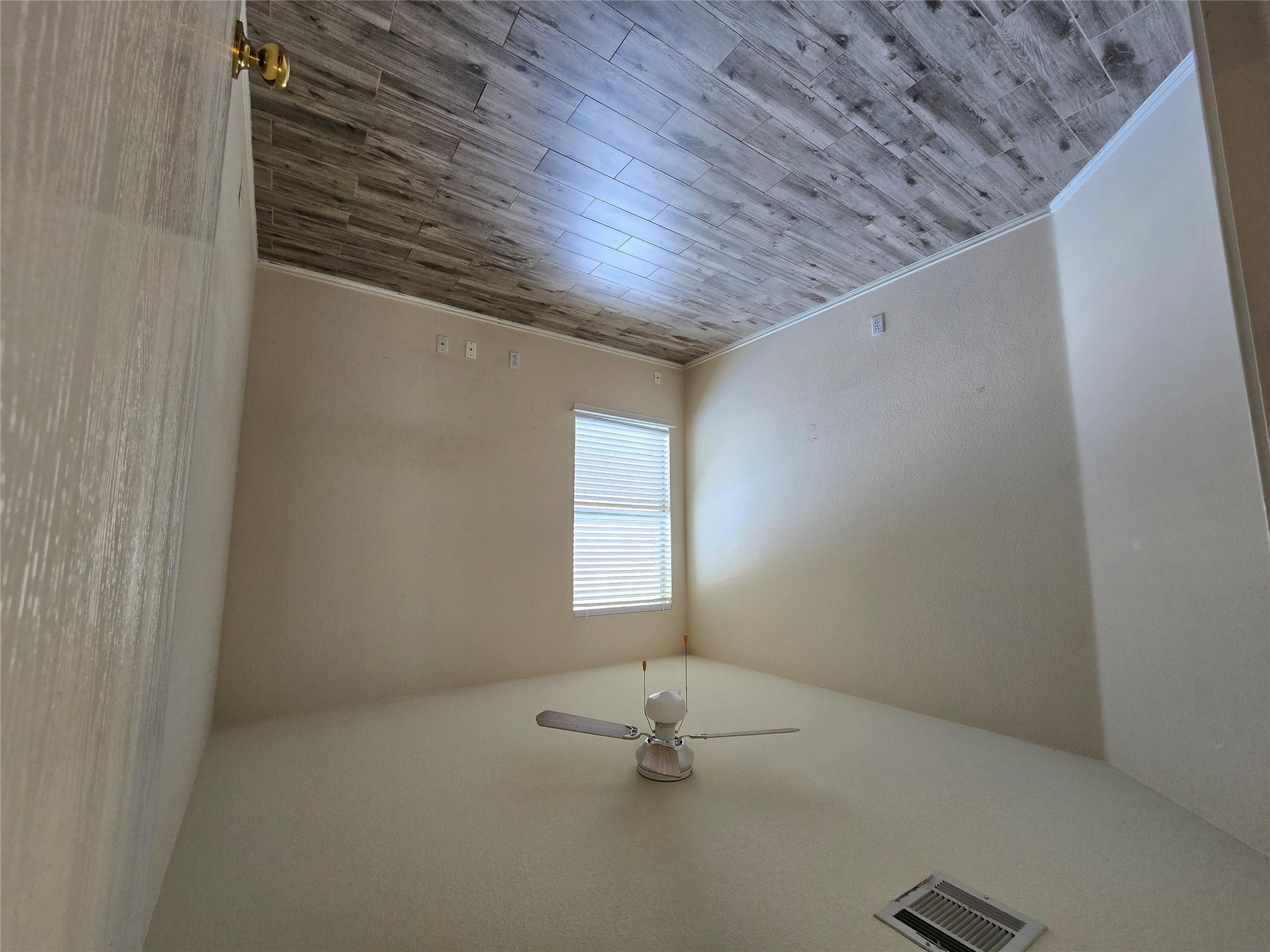 2011 Garrison Dr, Leander, TX 78641