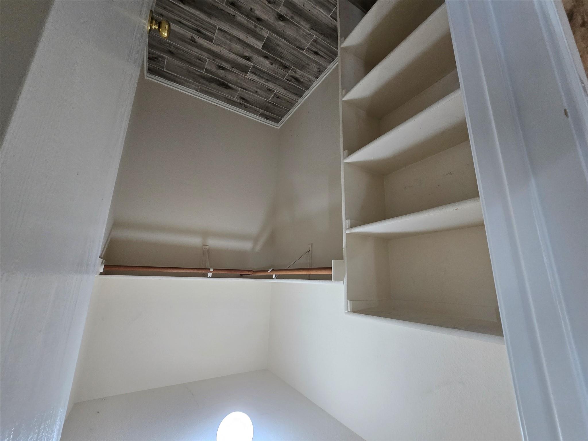 2011 Garrison Dr, Leander, TX 78641