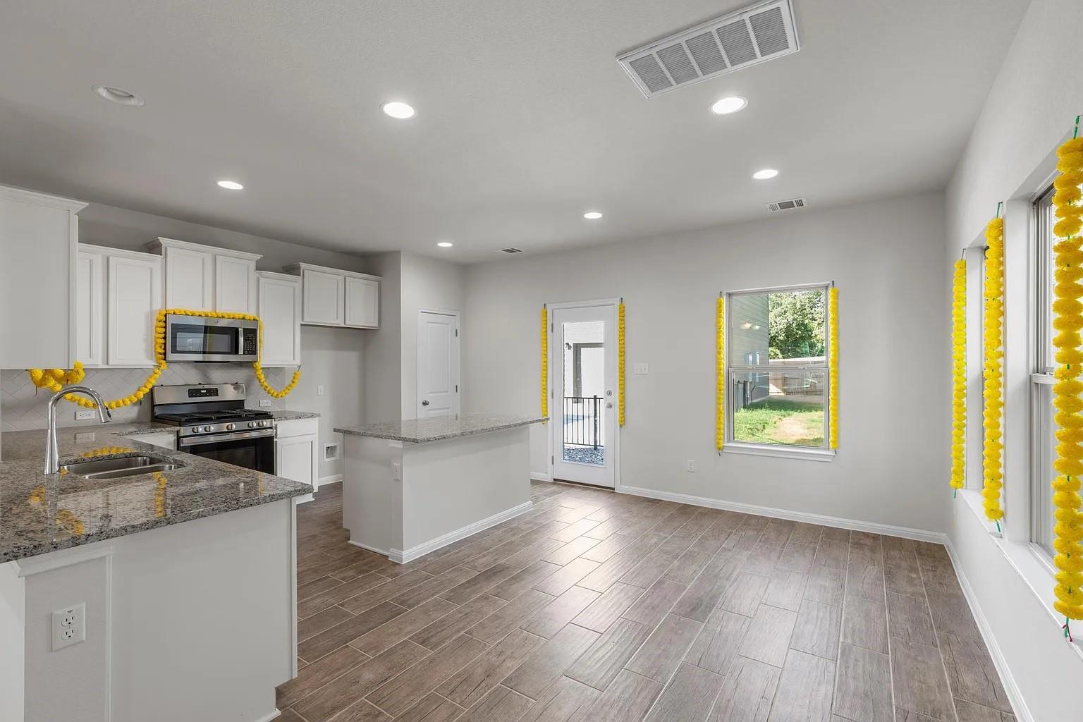 1725 Lakota Ln, Leander, TX 78641