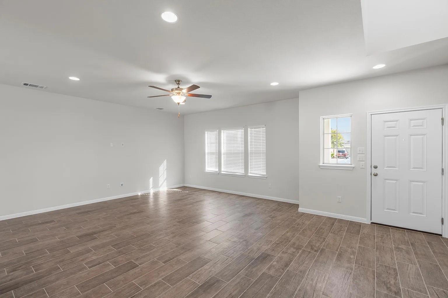 1725 Lakota Ln, Leander, TX 78641