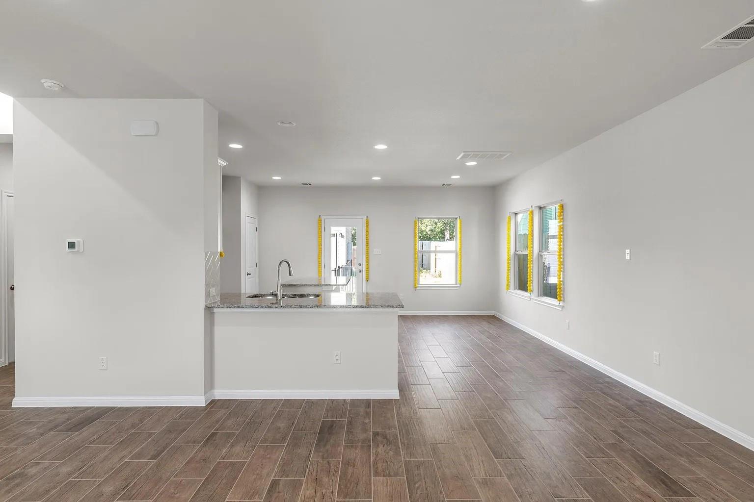 1725 Lakota Ln, Leander, TX 78641