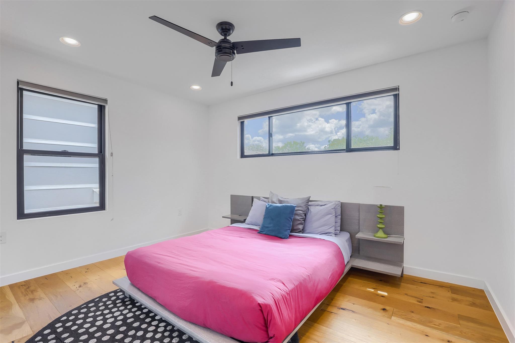 2001 Sl Davis Ave, Austin, TX 78702